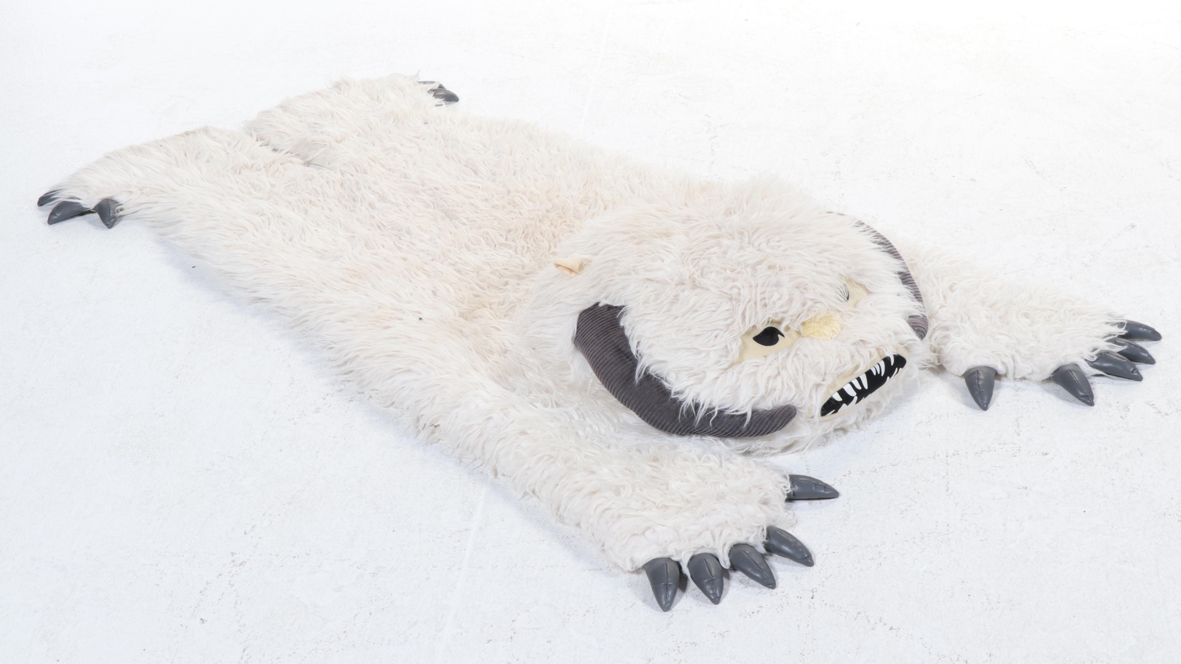 Star Wars Wampa Area Rug with Contemporary Metal Clothes Rack