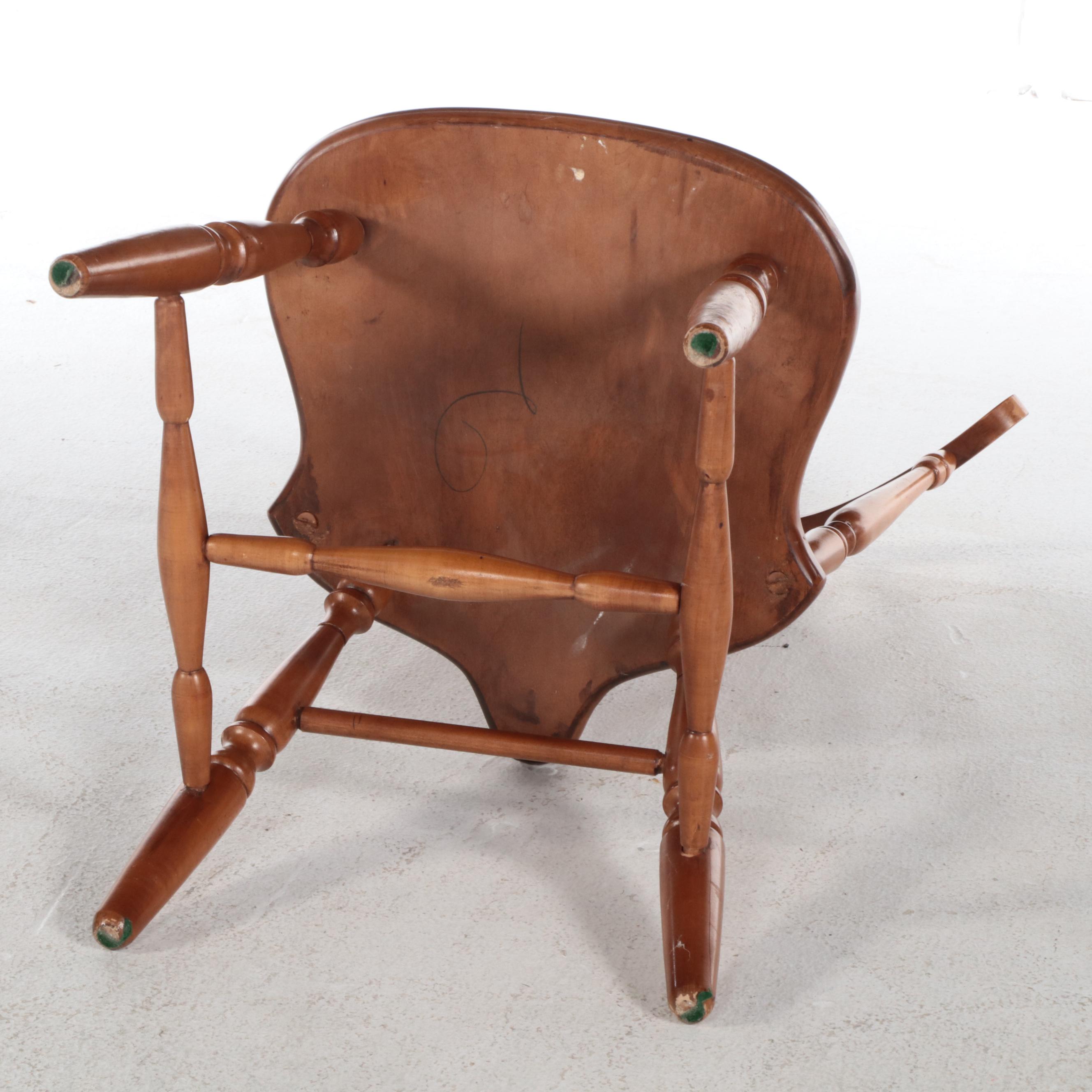 Four American Colonial Style Maple Comb and Brace-Back Windsor Side Chairs