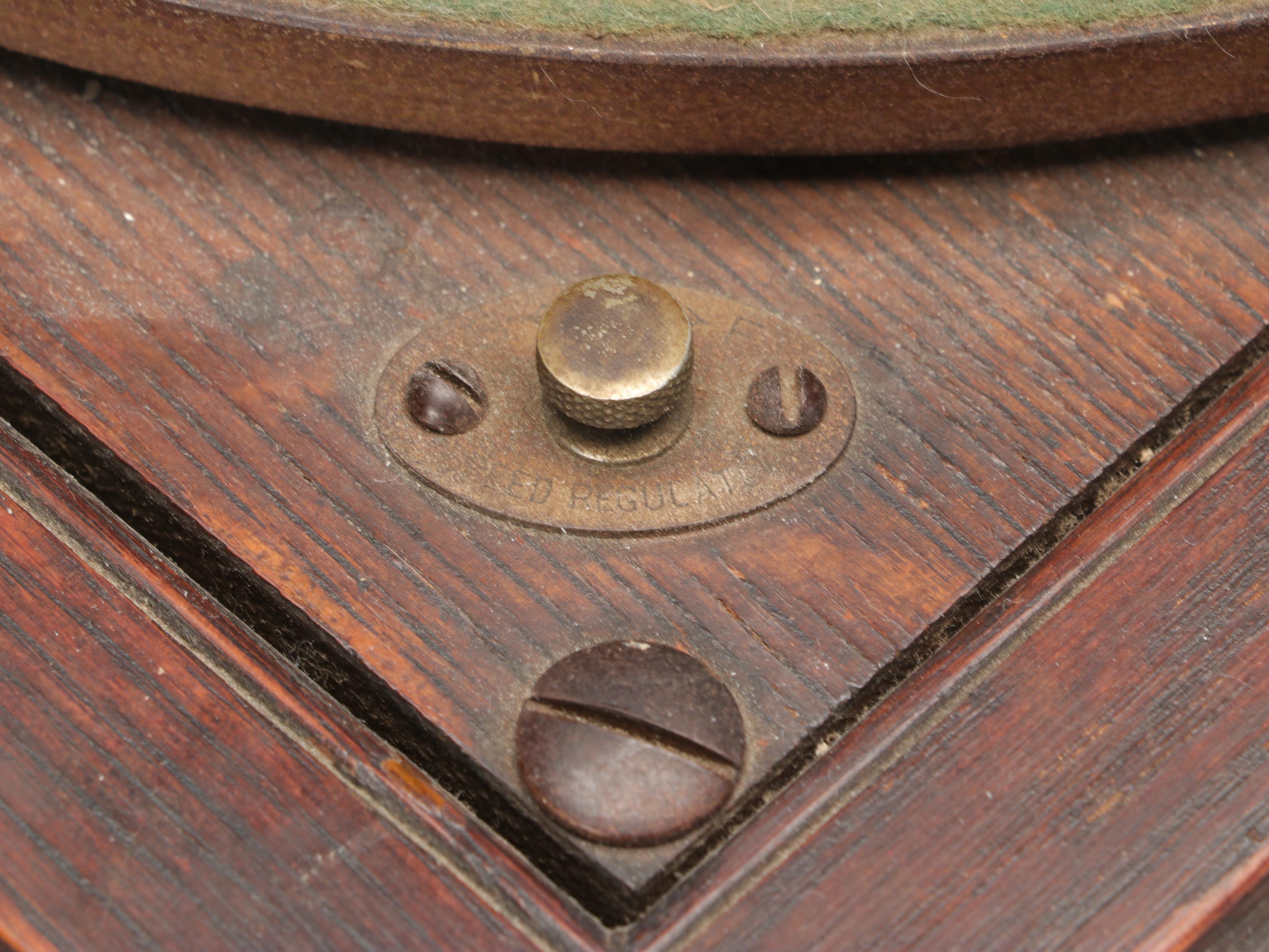 Victor Talking Machine Co. Finished Wood Tabletop Record Player