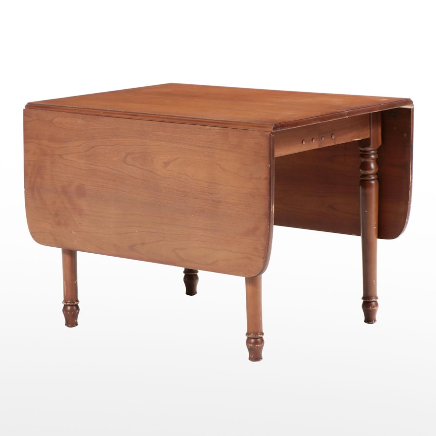 Federal Style Cherrywood Extending Drop-Leaf Dining Table, Mid-20th Century