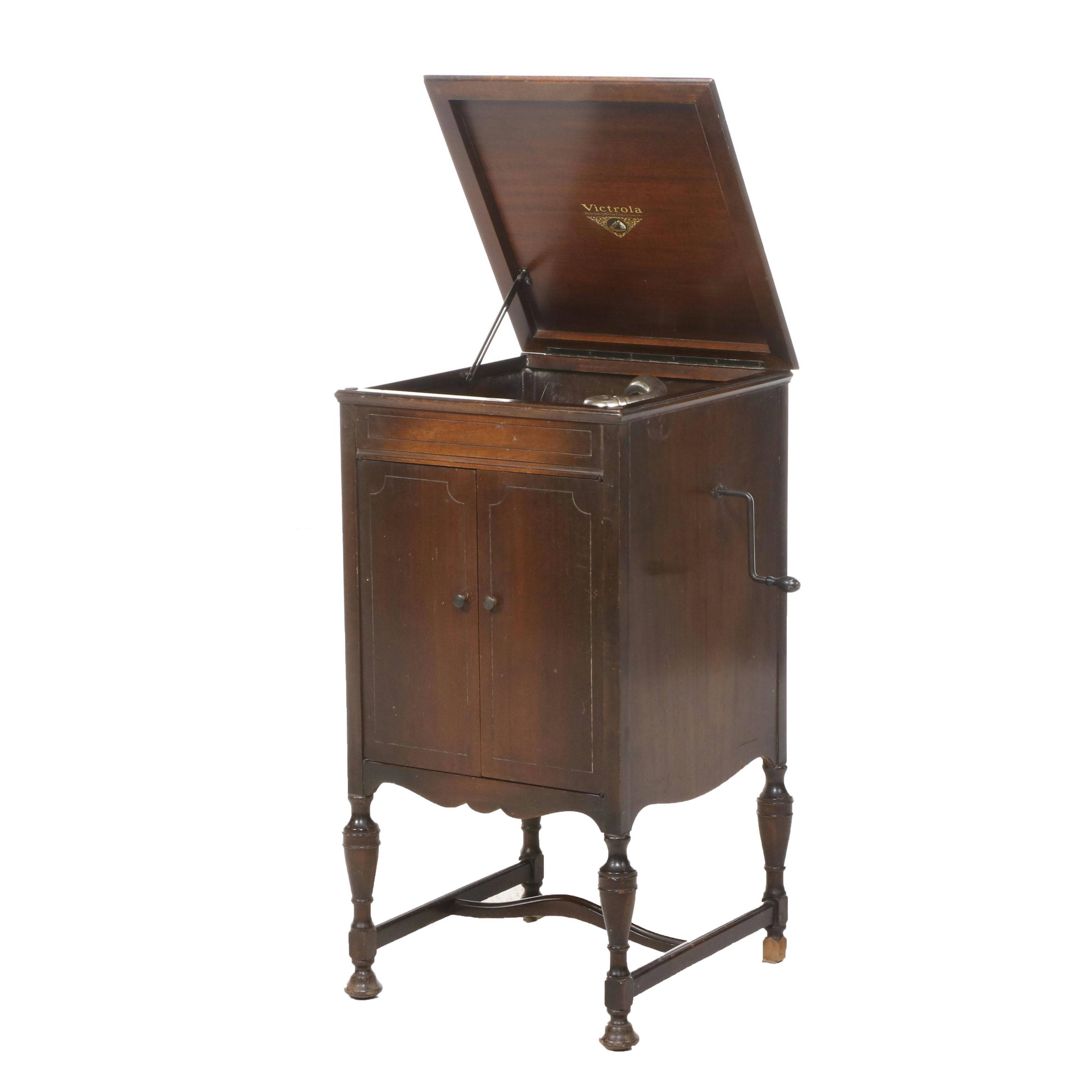 Victrola VV43 Consolette Mahogany Cabinet Talking Machine, c. 1925