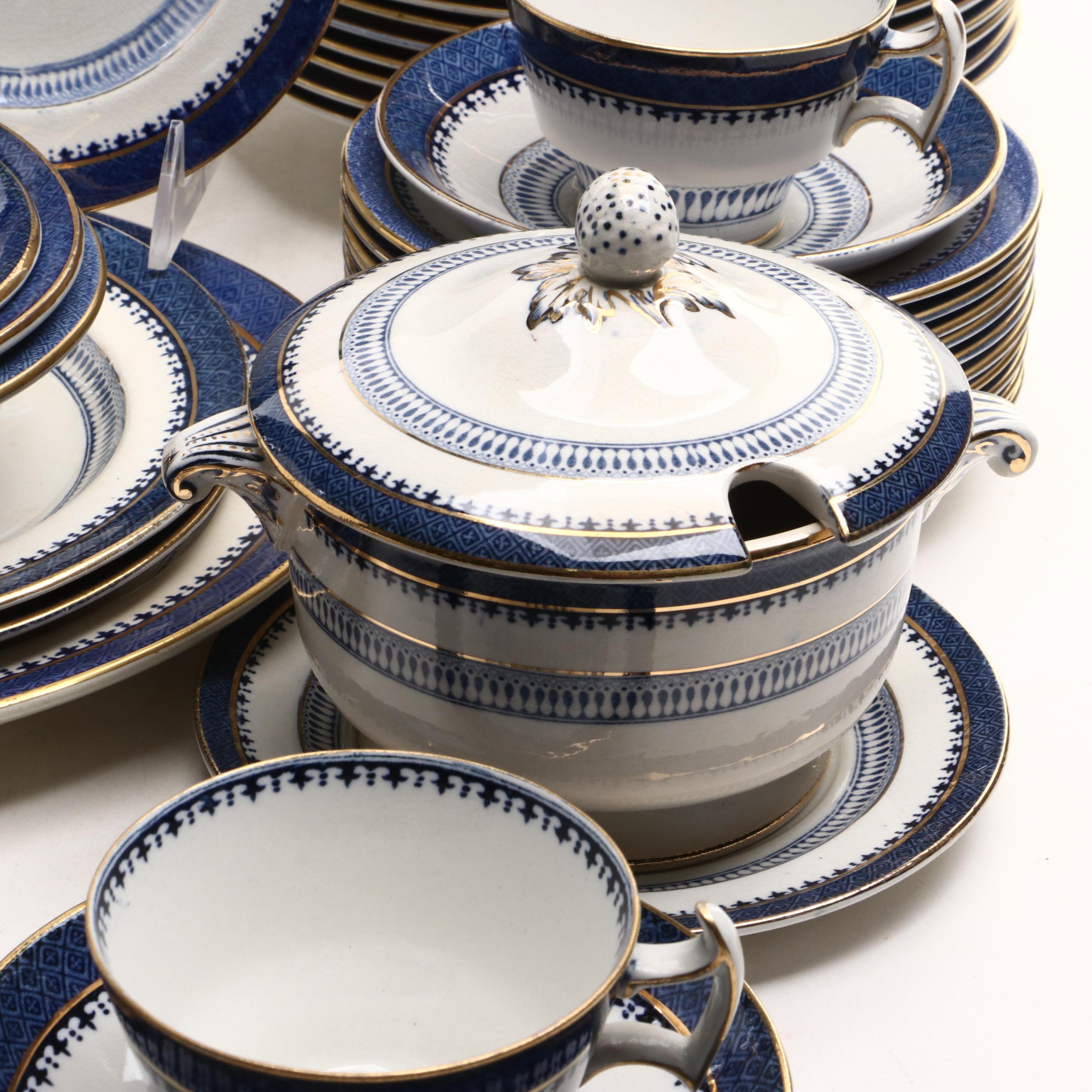 Tiffany & Co. Retailed Booths "Lowesoft Border" Dinnerware, Early to Mid 20th C.