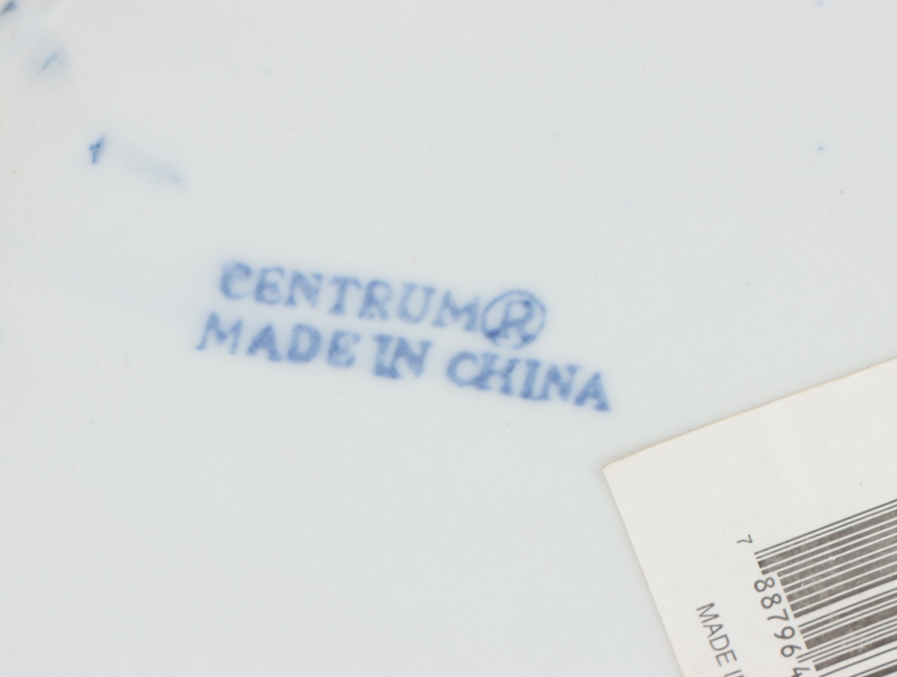 Chinese Blue and White Porcelain Planters and Wooden Stand