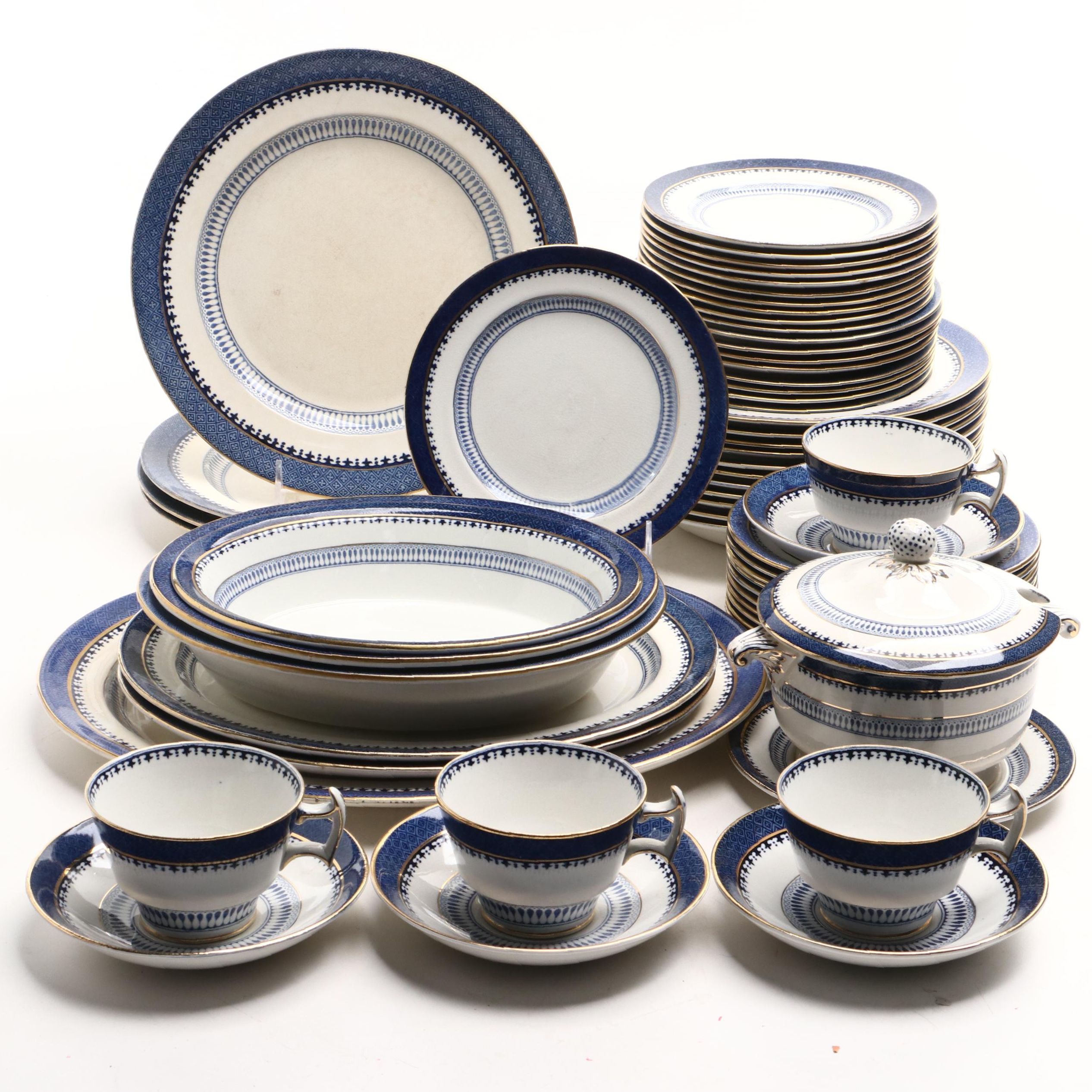 Tiffany & Co. Retailed Booths "Lowesoft Border" Dinnerware, Early to Mid 20th C.