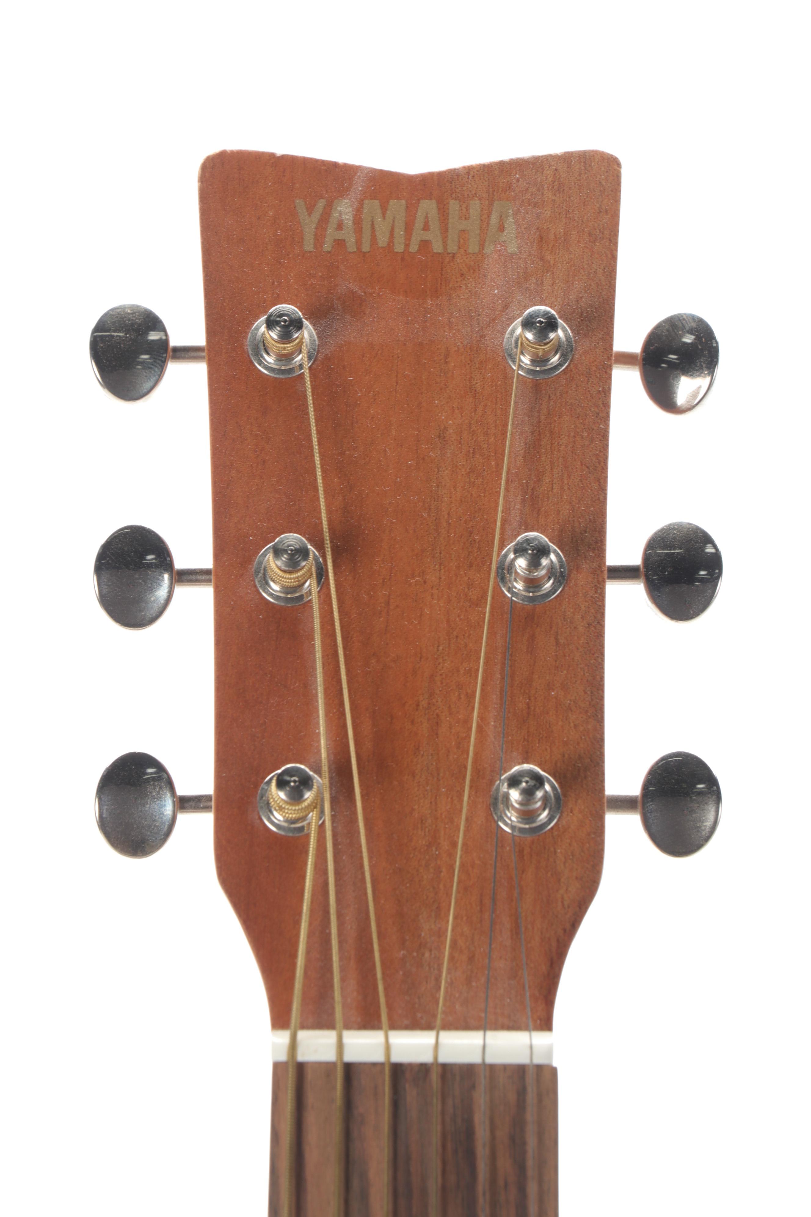 Yamaha FG-Junior Spruce Top Acoustic Guitar, Stand, D'Addario Clip-Free Tuner