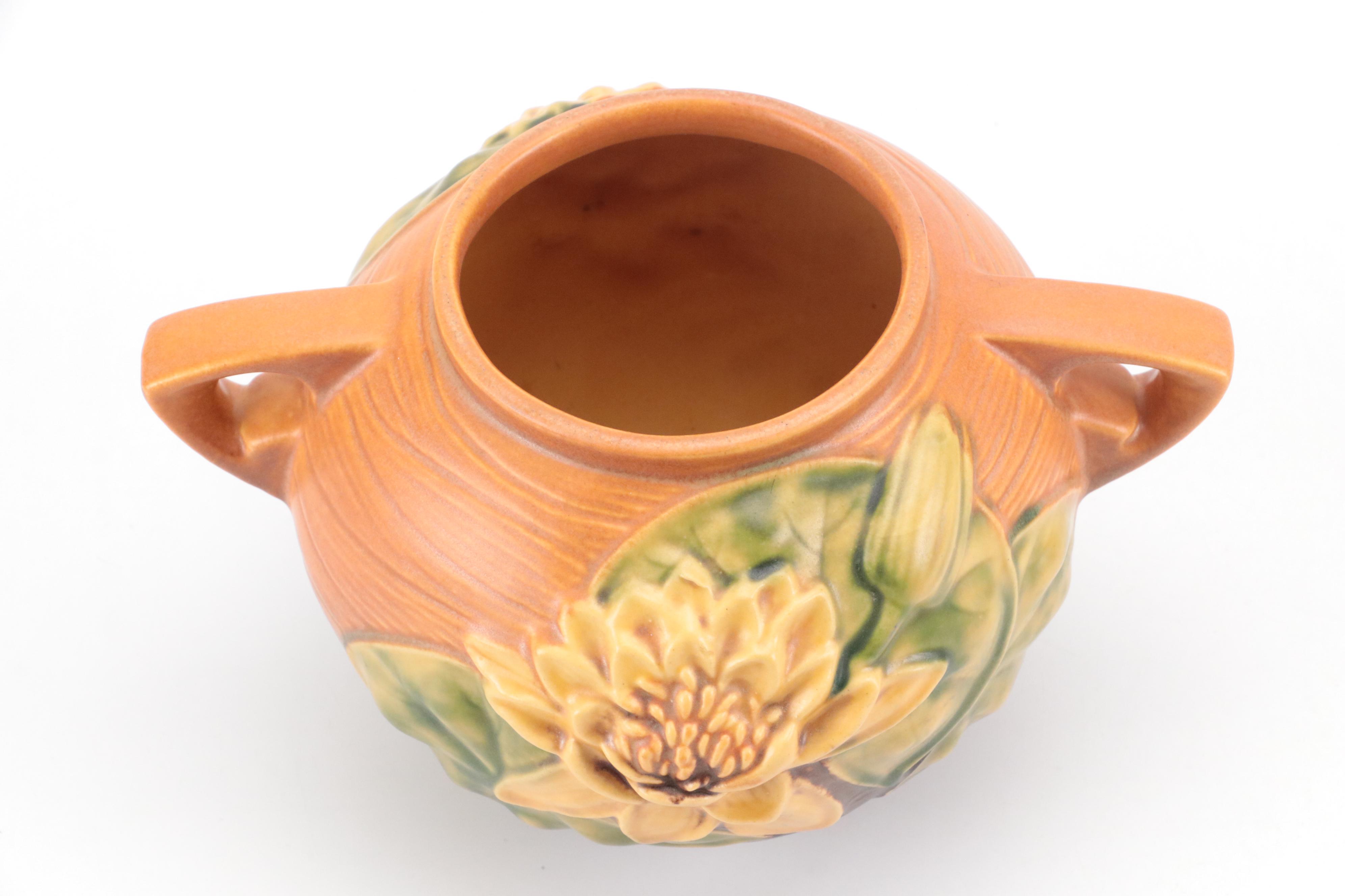 Roseville Pottery "Magnolia Terracotta" Ceramic Cornucopia and Art Pottery Décor