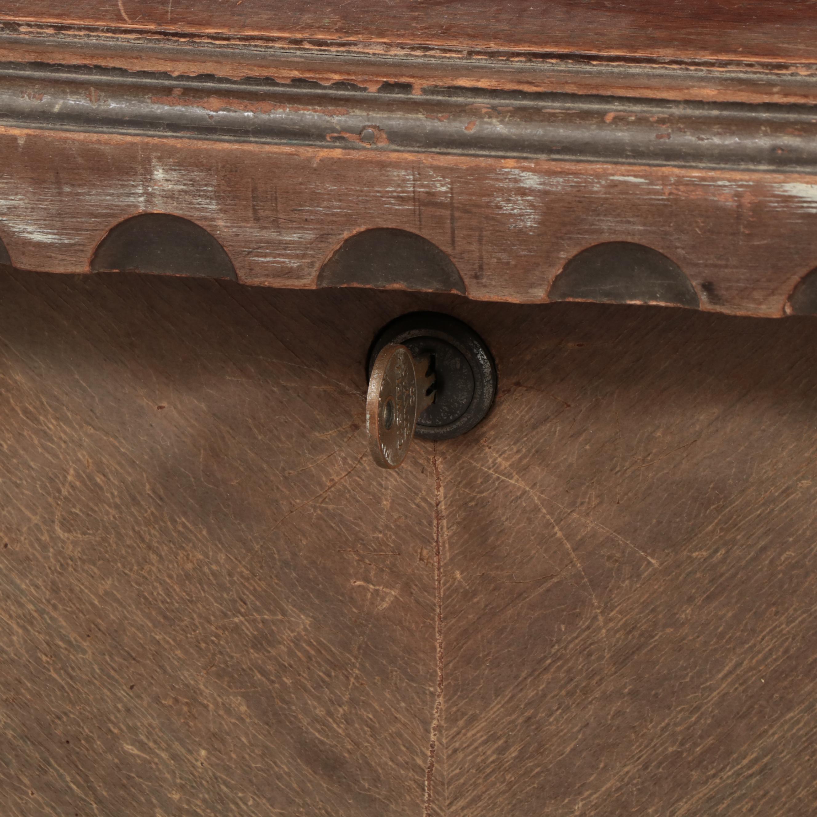 Caswell-Runyon Walnut Cedar Trunk, Mid-20th Century