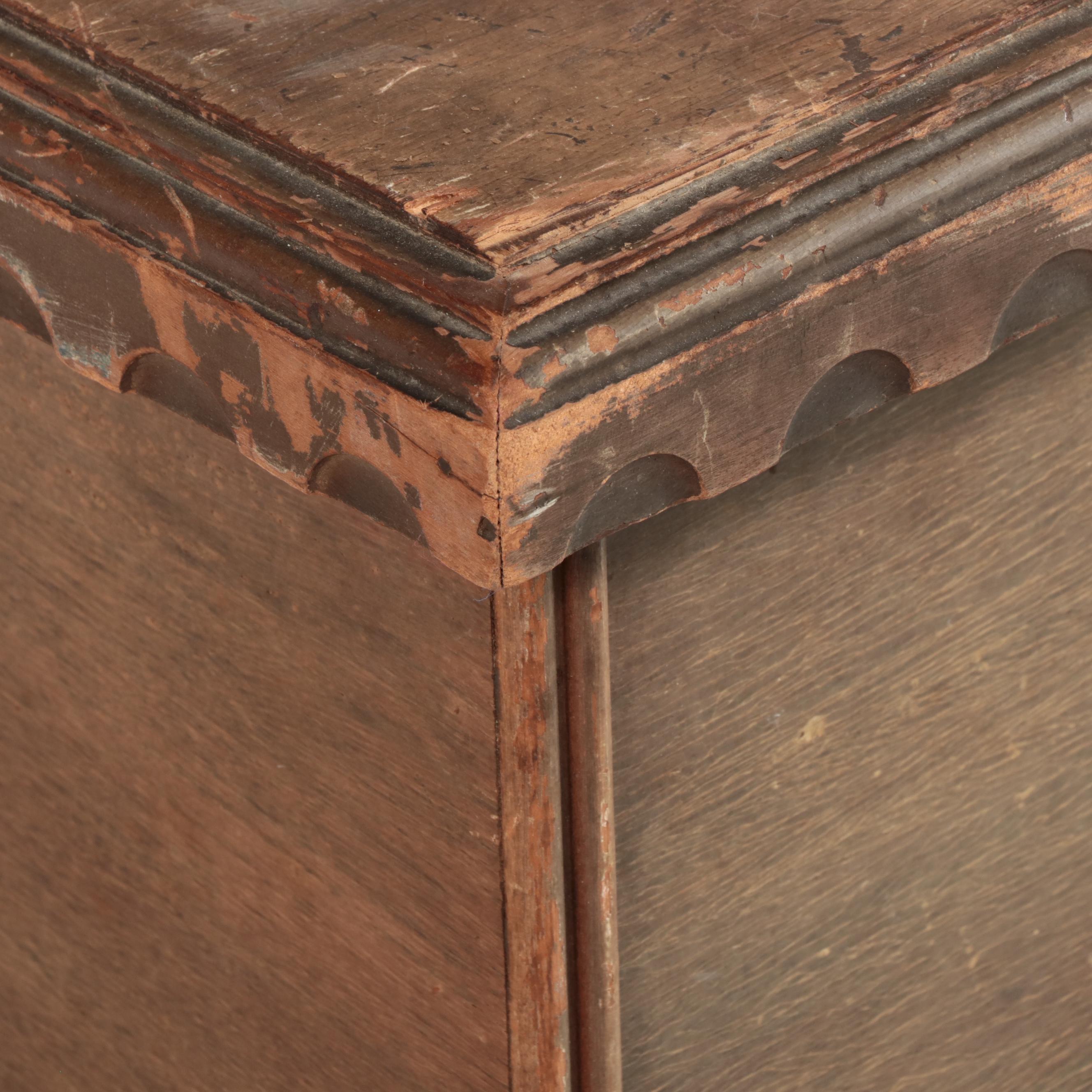 Caswell-Runyon Walnut Cedar Trunk, Mid-20th Century