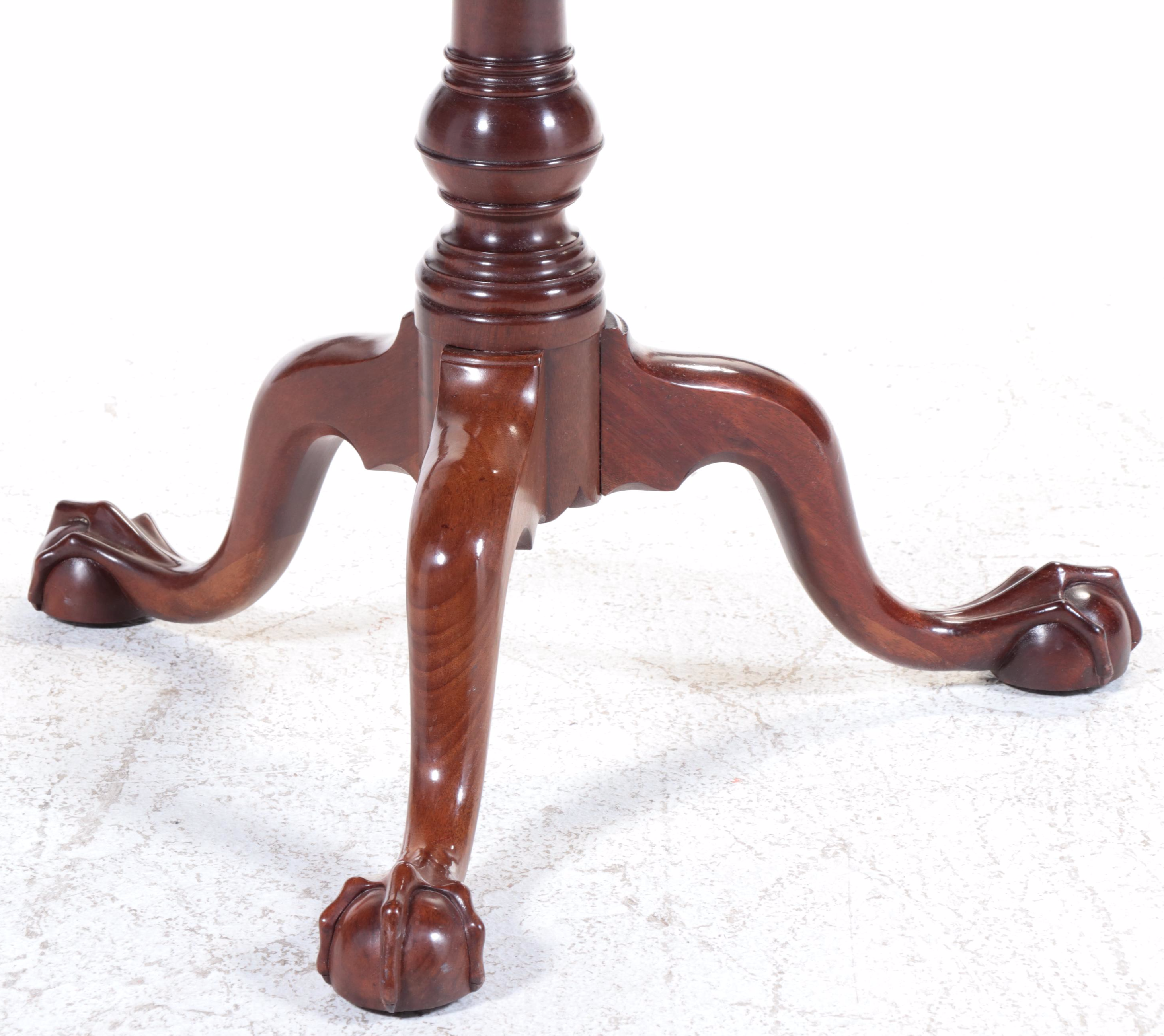 Stickley Williamsburg Reserve Collection Mahogany Birdcage Tilt-Top Table