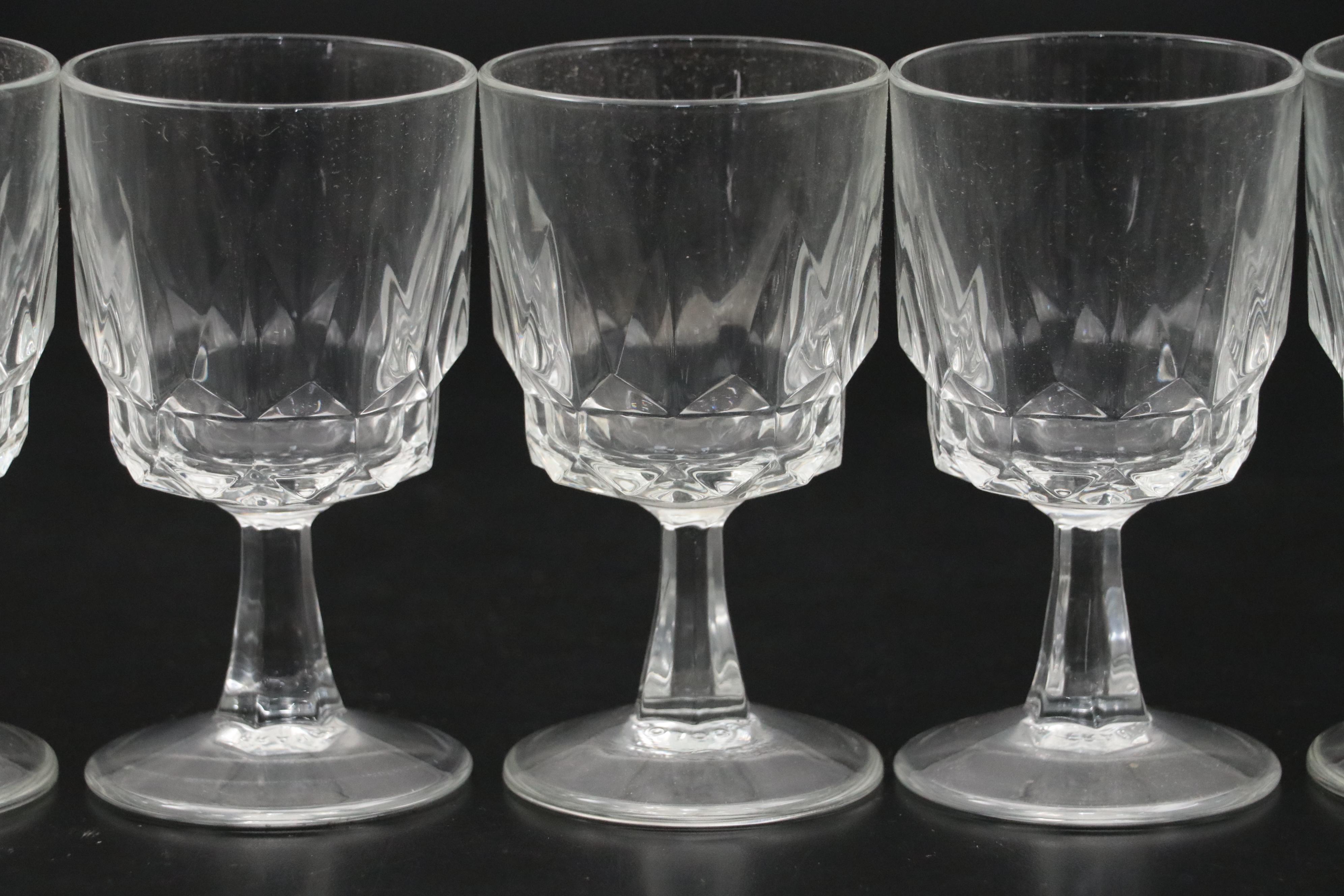 Arcoroc "Artic" Glass Wine Glasses