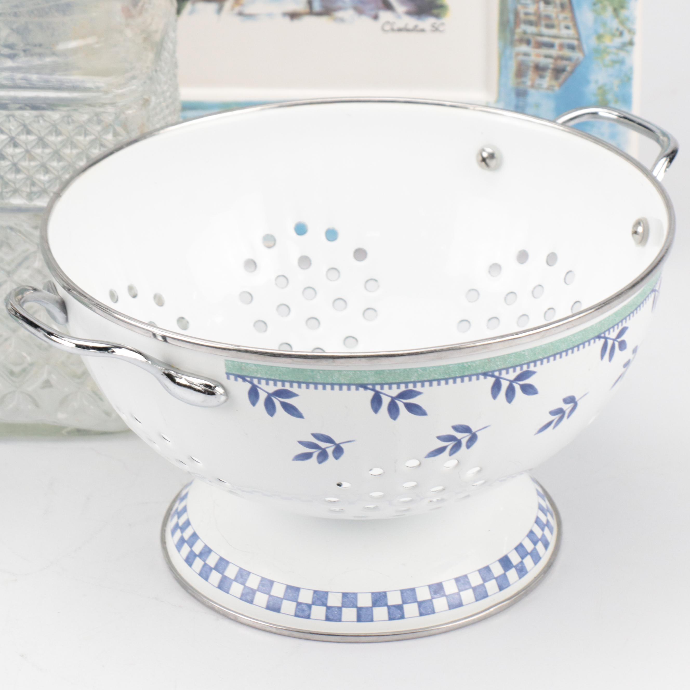 Villeroy & Boch Porcelain Tray, Colander and Creamer with More