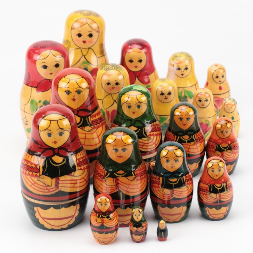 Russian Hand-Painted Matryoshka Dolls, Late 20th Century