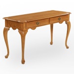 Thomasville Queen Anne Style Oak Console Table