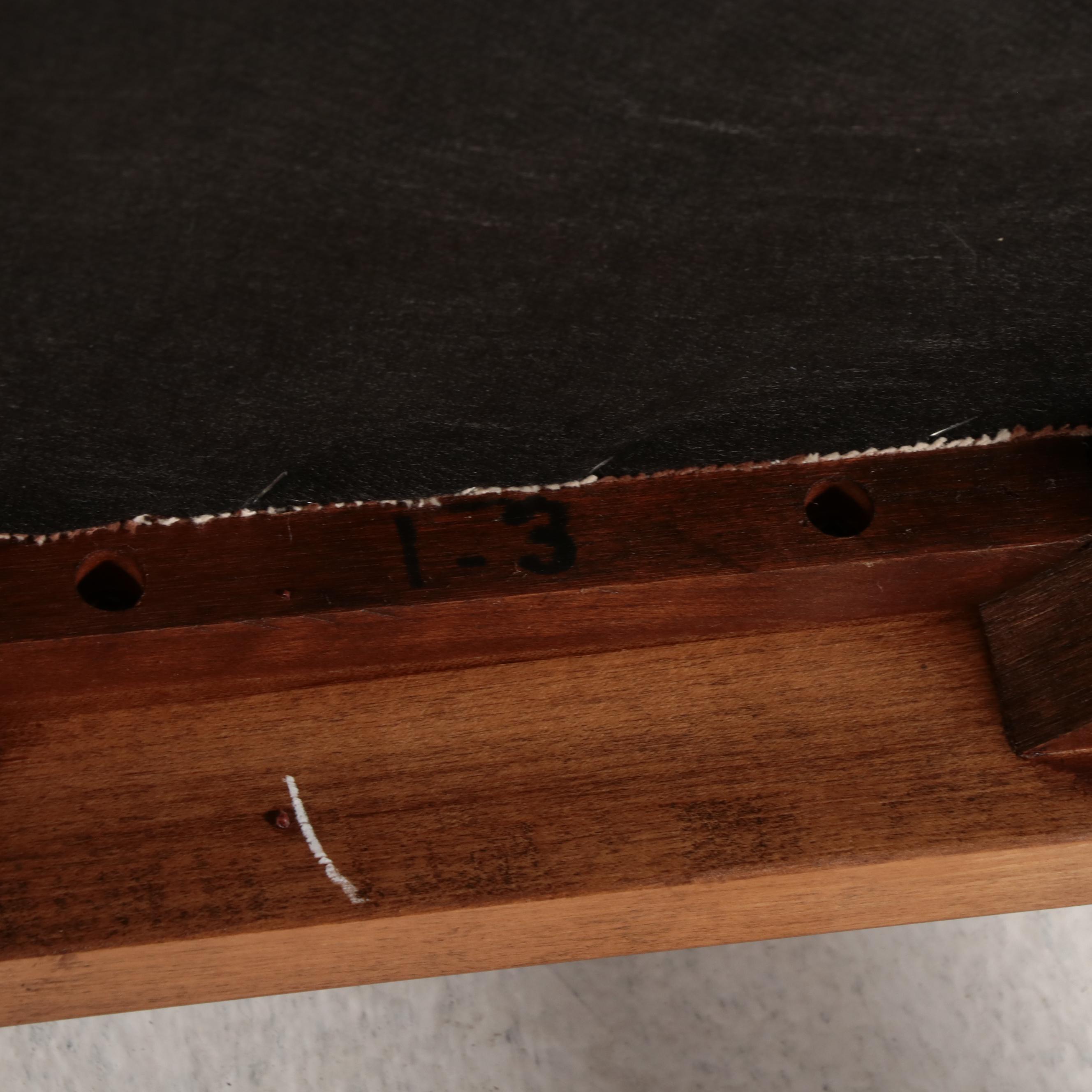 Ethan Allen Queen Anne Style Dining Table and Chairs