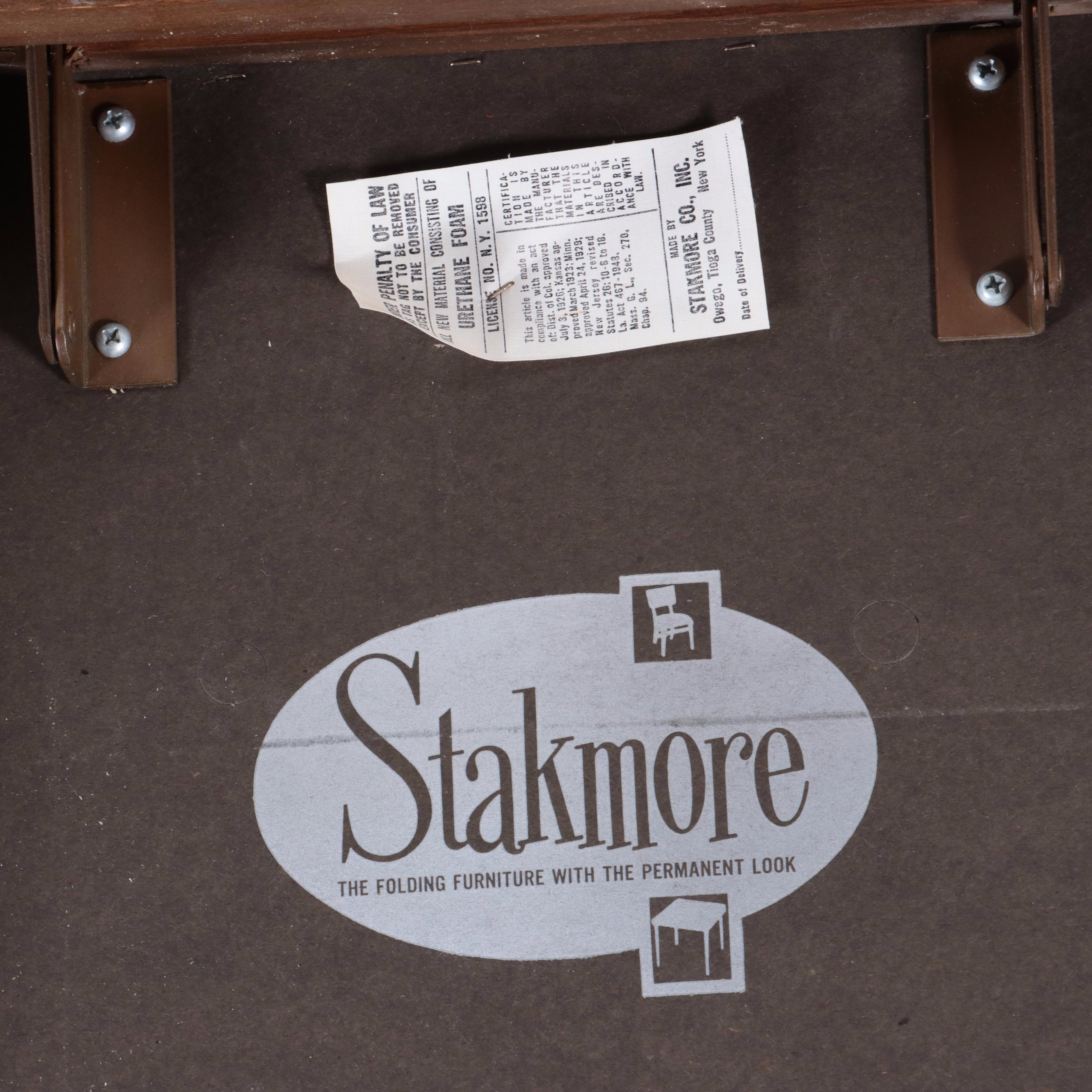 Four Coronet Walnut & Wicker Finish Folding Chairs, Stakmore Bridge Table