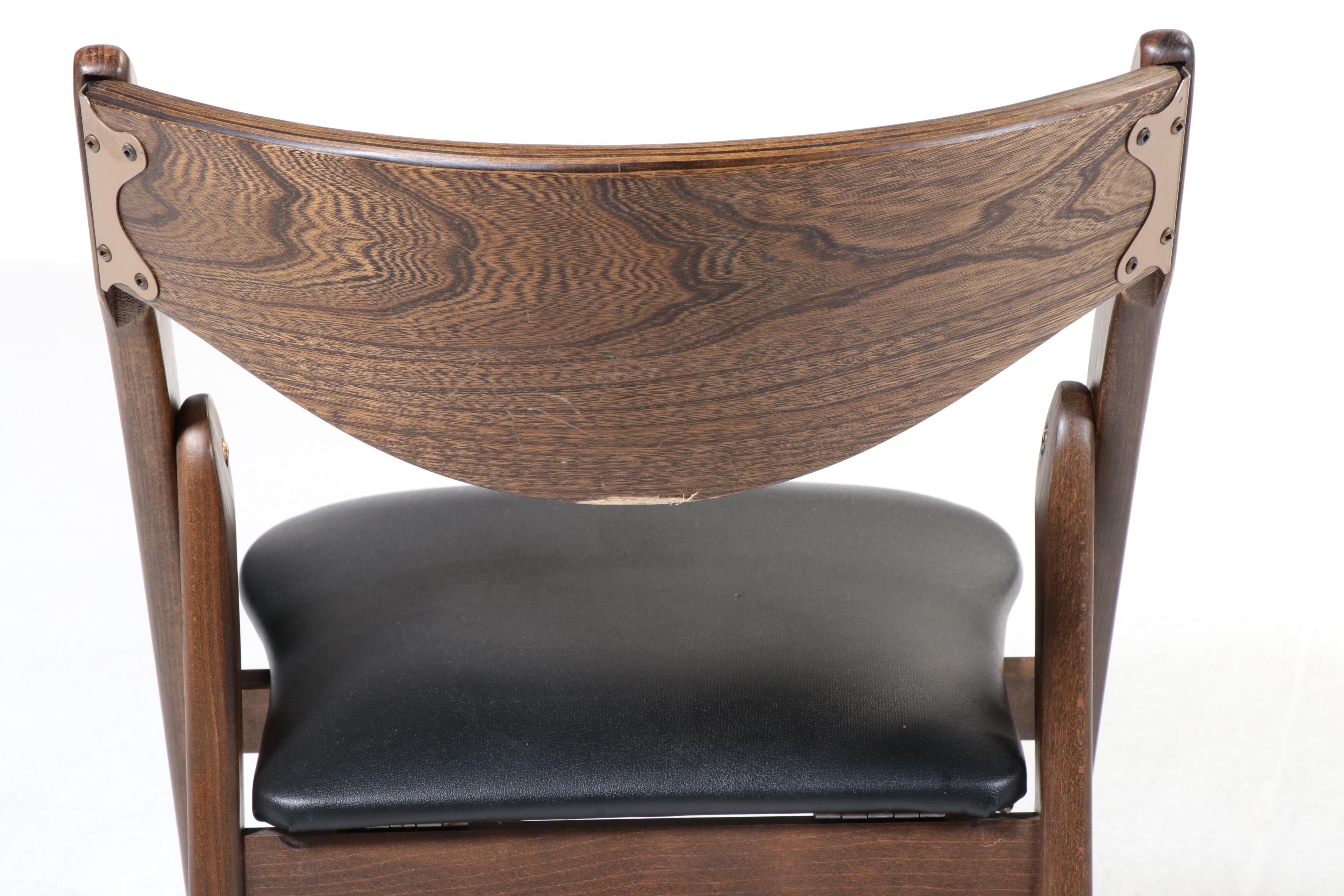 Four Coronet Walnut & Wicker Finish Folding Chairs, Stakmore Bridge Table