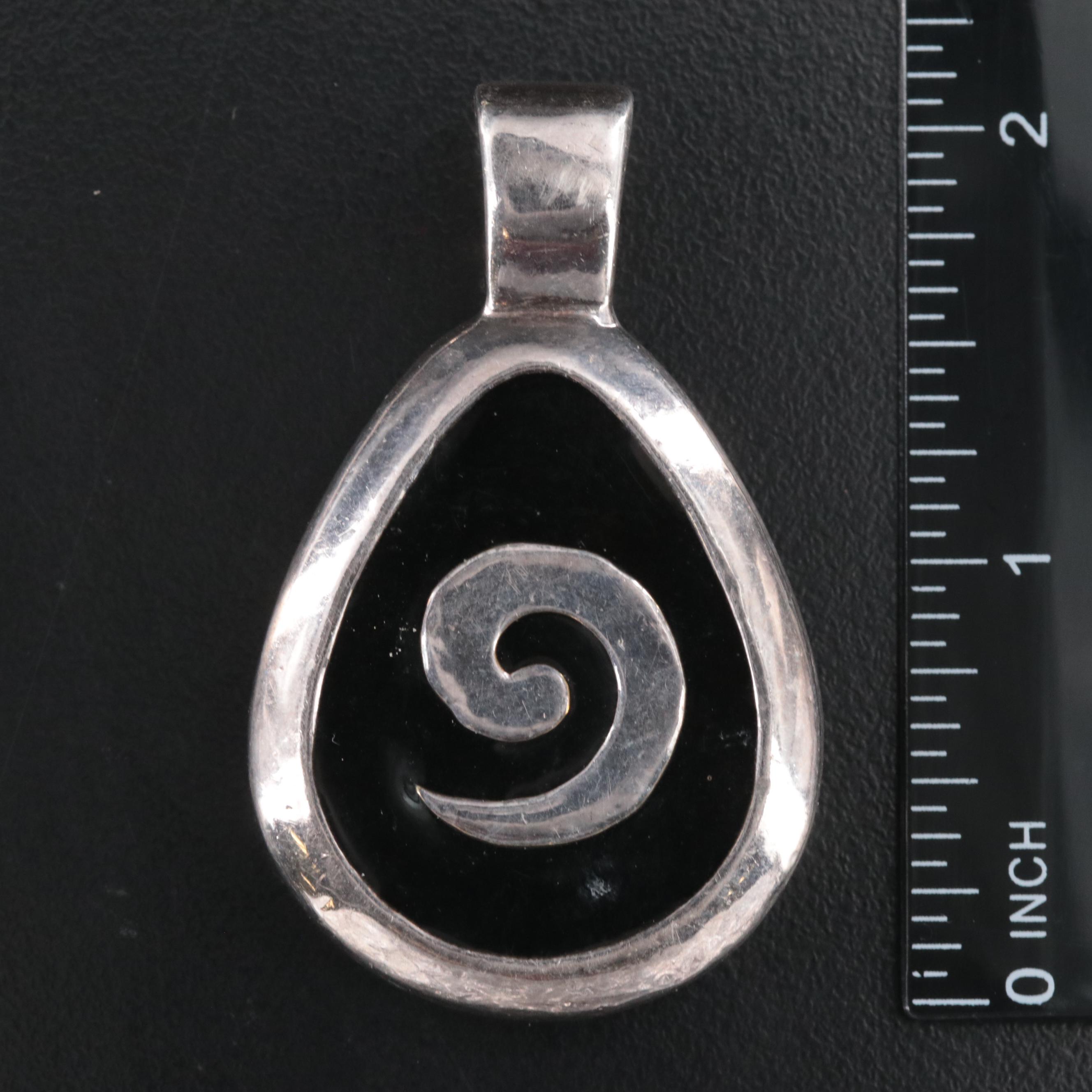 Sterling, Rose Quartz and Howlite Featured in Jewelry Assortment