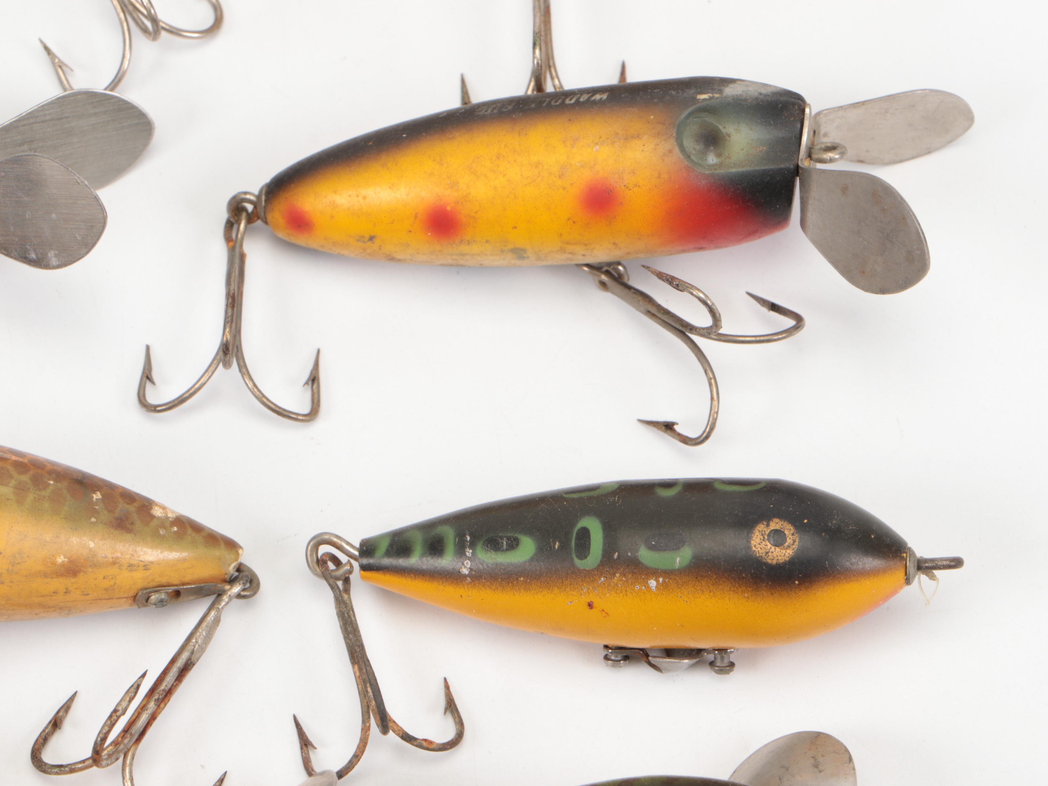 Vintage Fishing Lure Collection, Early to Mid 20th Century