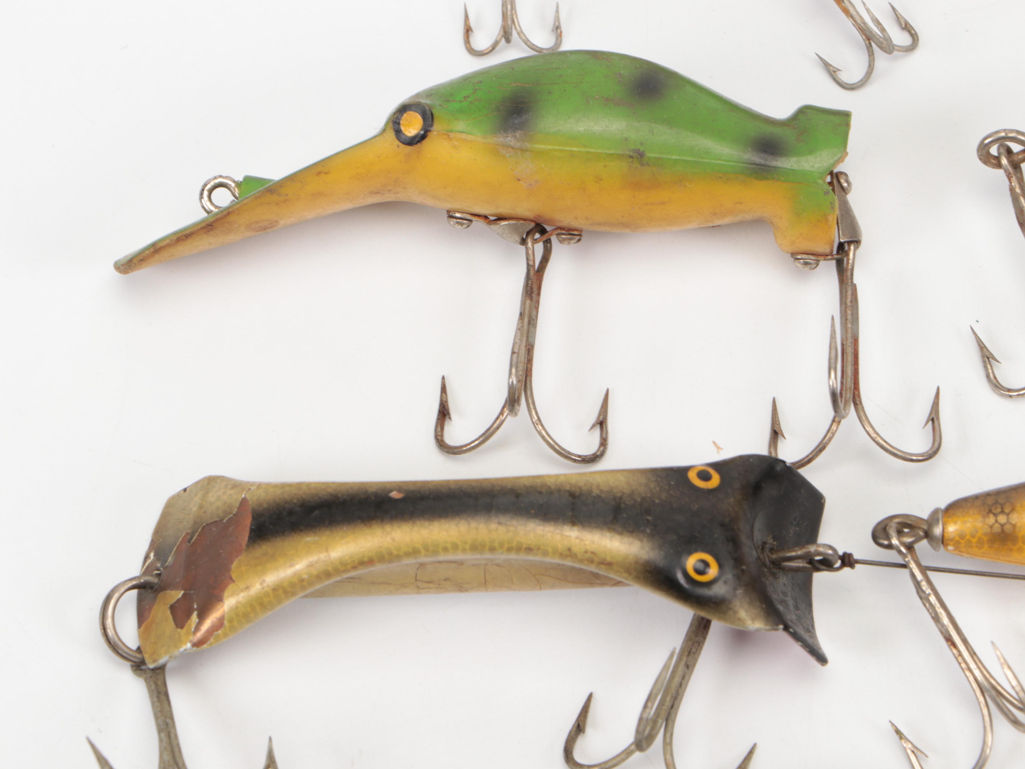 Vintage Fishing Lure Collection, Early to Mid 20th Century