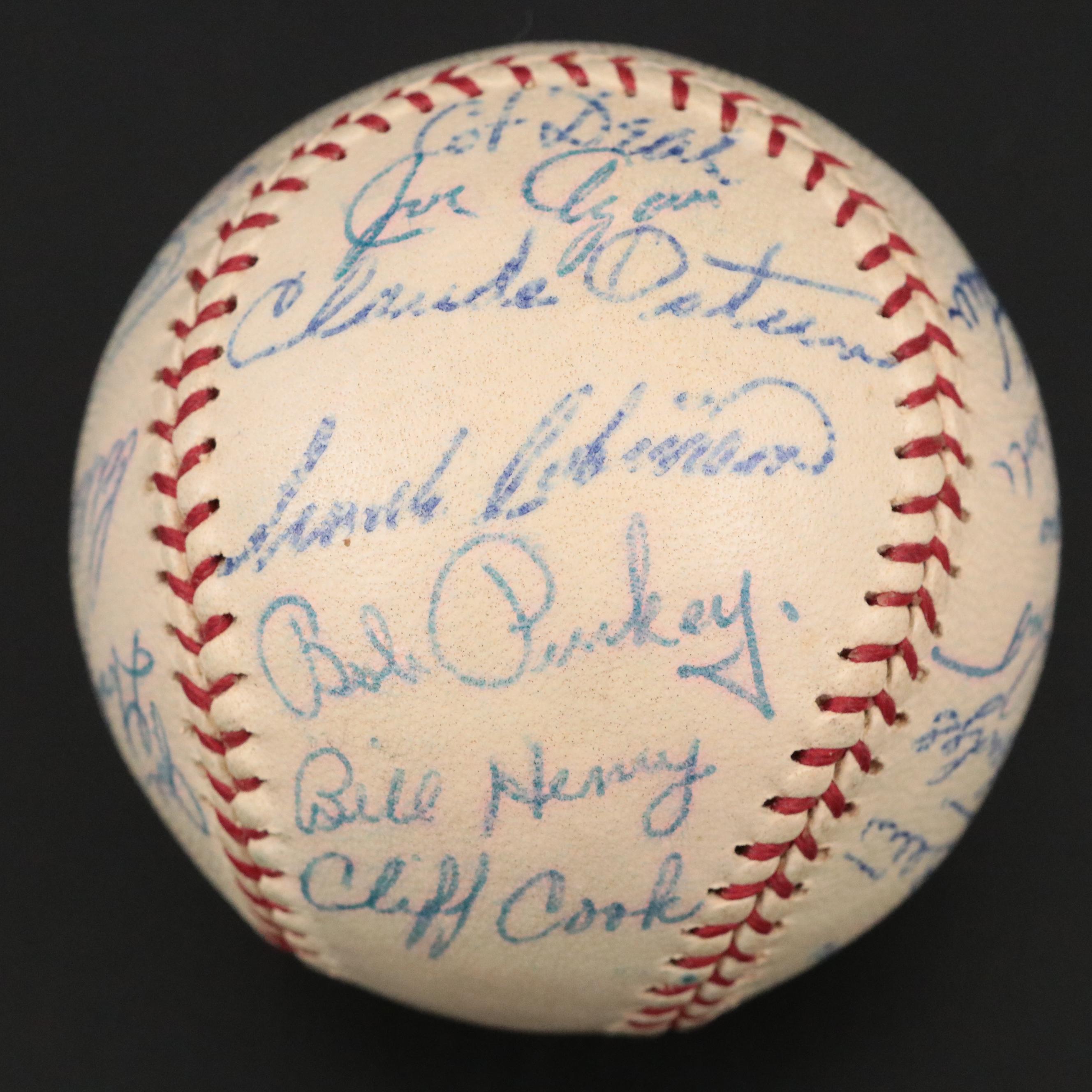 1960 Cincinnati Reds Team-Signed Baseball Featuring Frank Robinson, Joe Nuxhall
