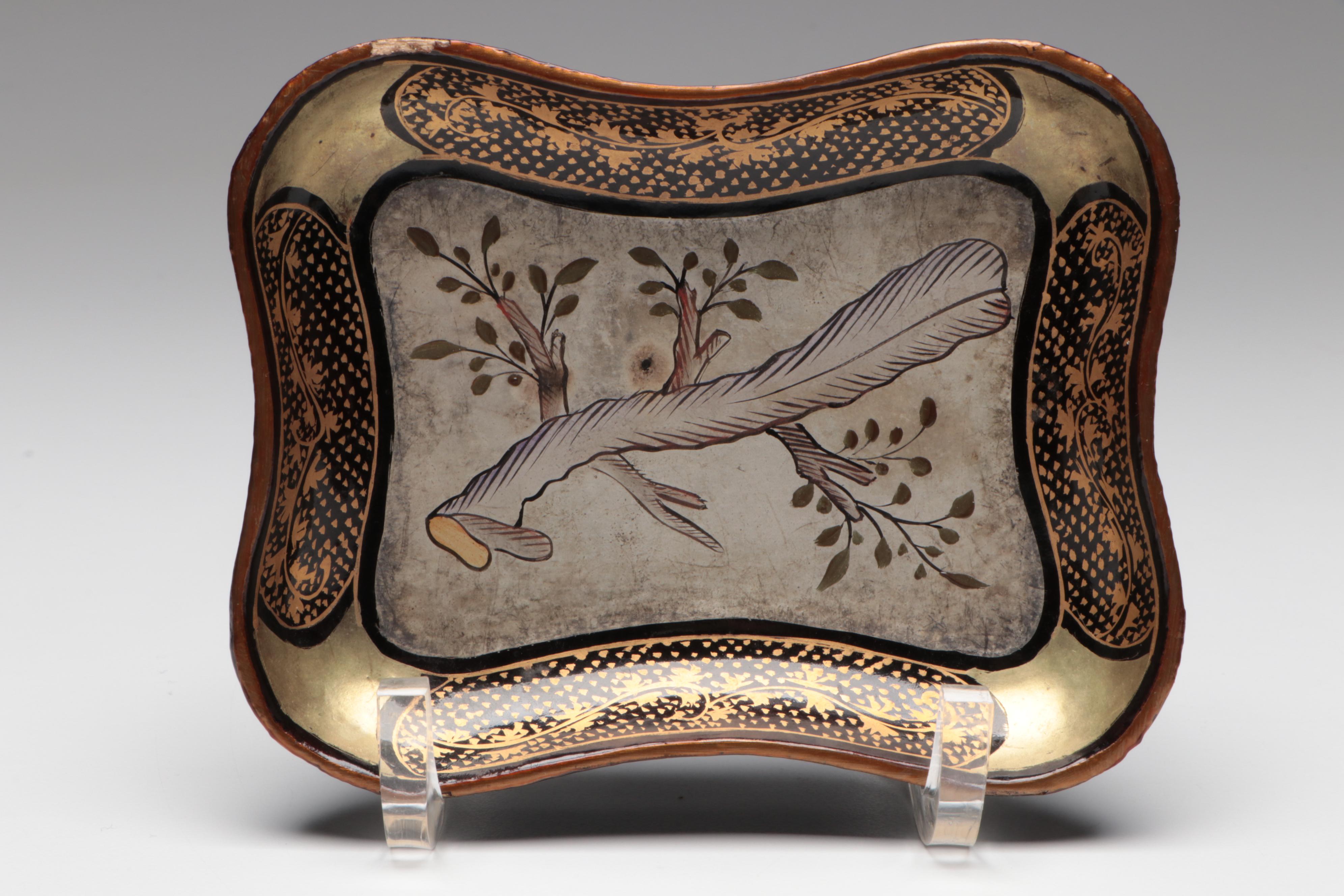 Chinese Lacquered Game Box with Boodles and Counters, Early 19th Century