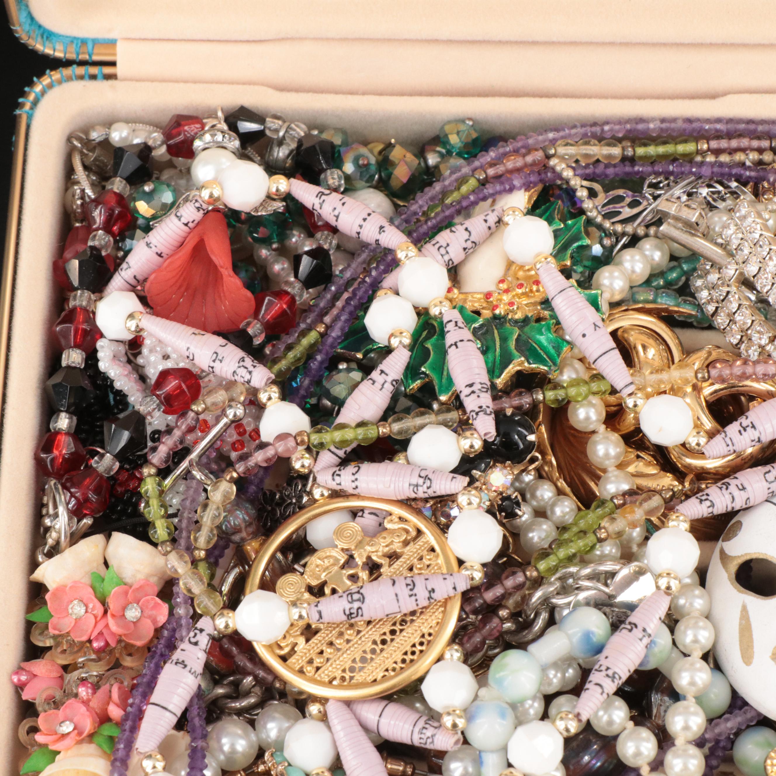 Uncommon Discoveries: Jewelry Collection
