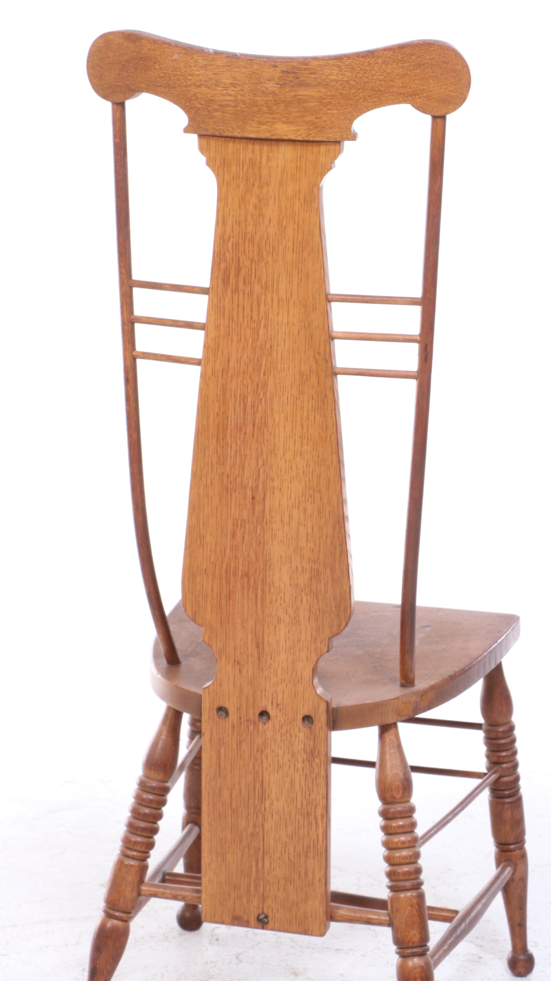 Arts & Crafts Style Carved Oak Exaggerated Fiddle Back Side Chair