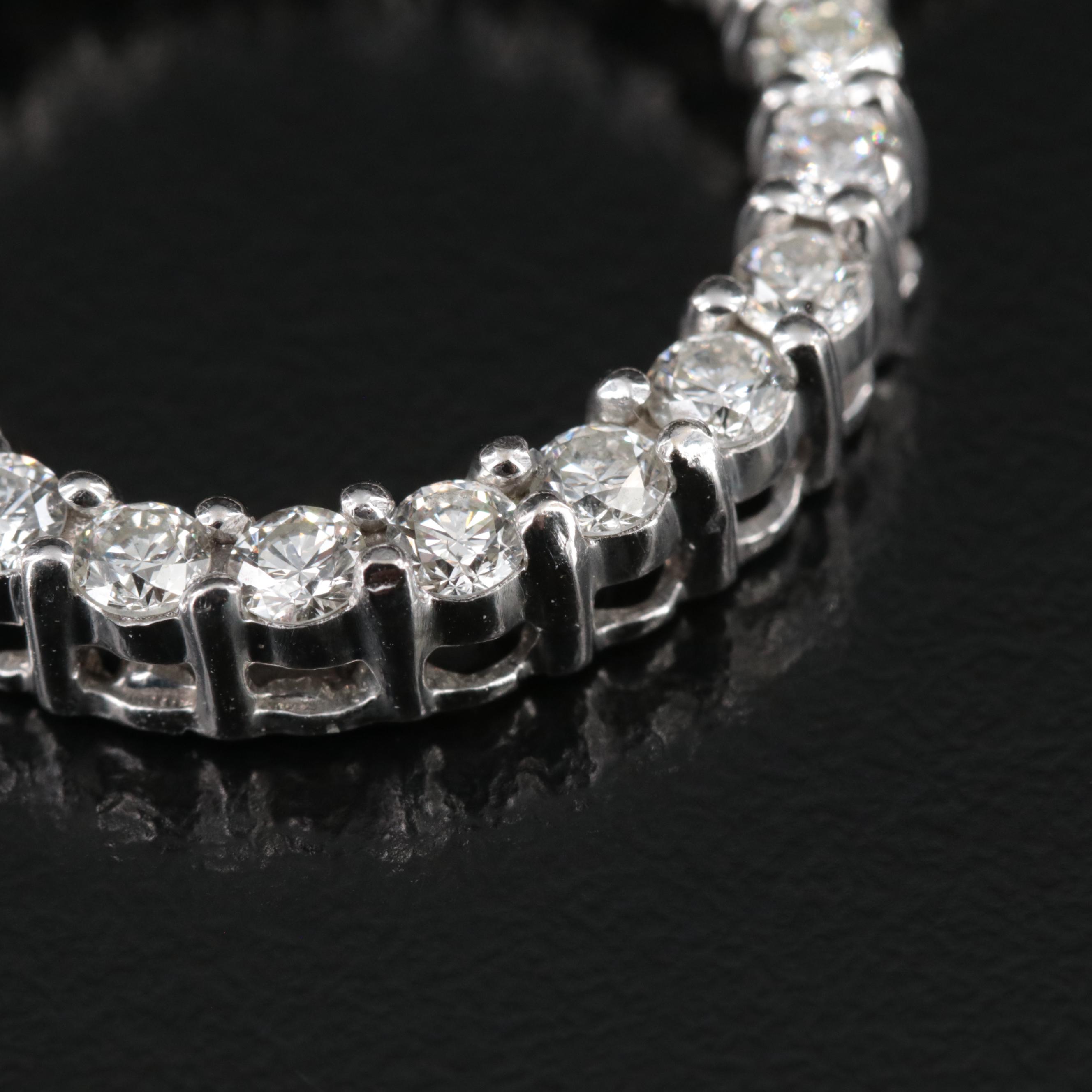 14K 1.93 CTW Diamond Circle Pendant Necklace