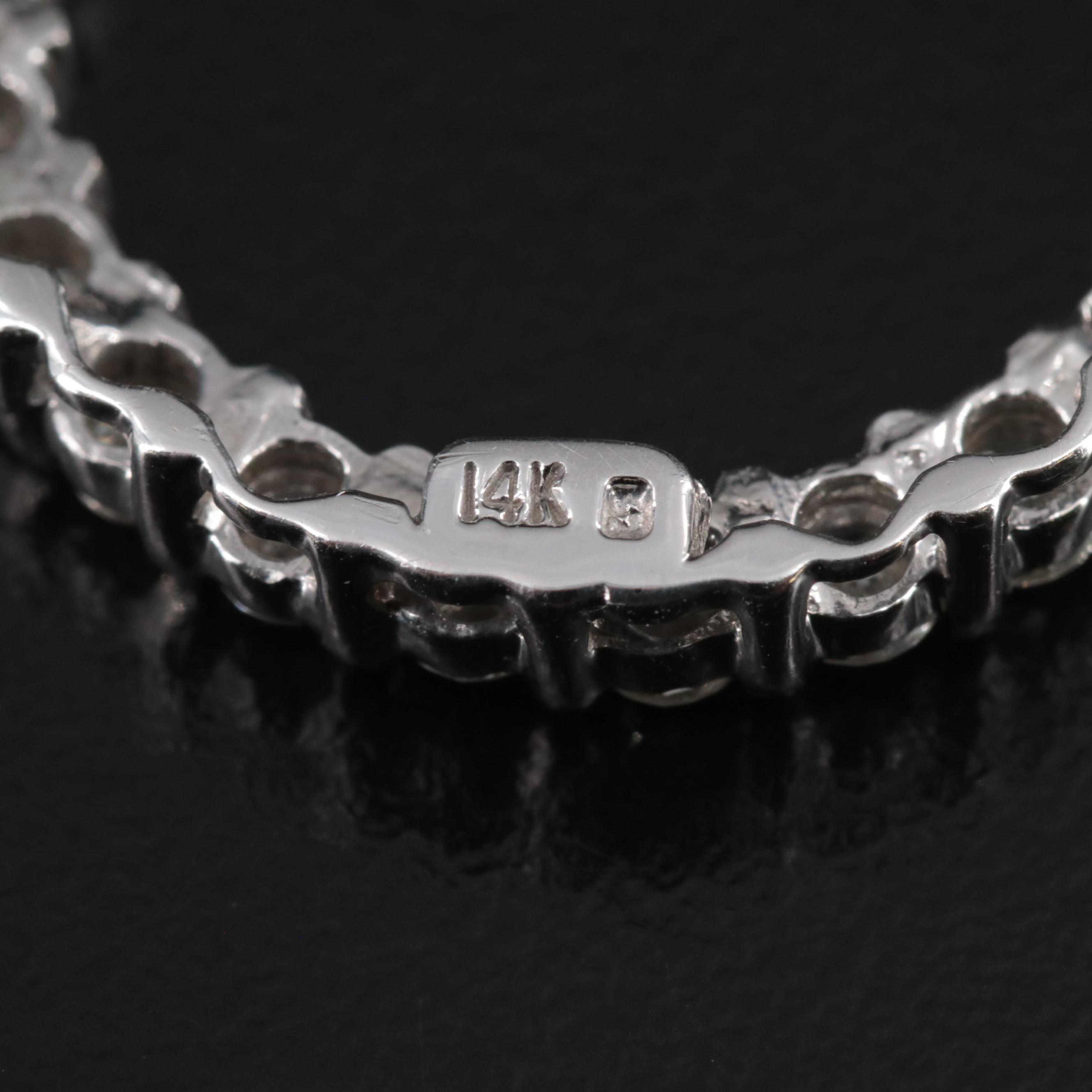 14K 1.93 CTW Diamond Circle Pendant Necklace