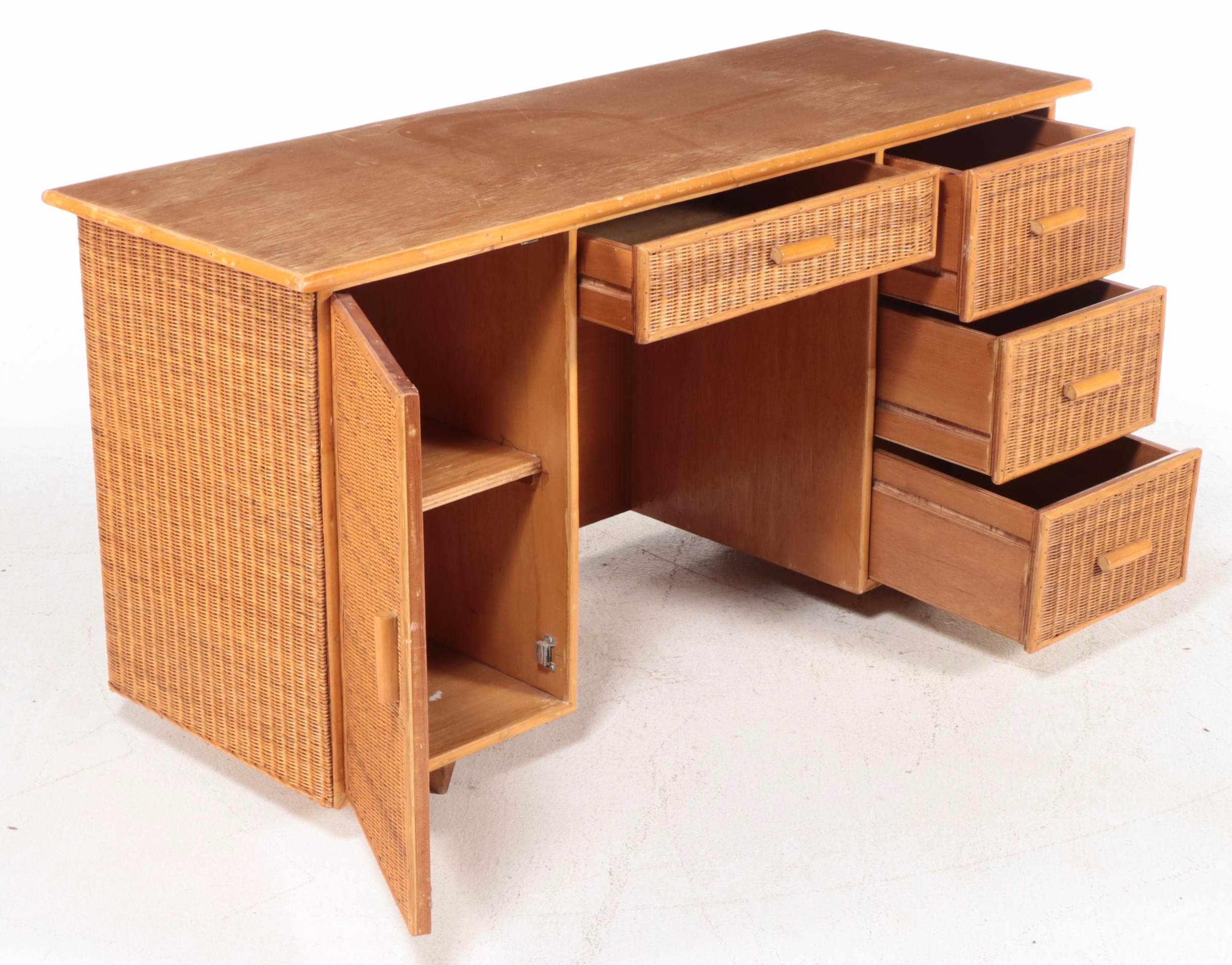 Mid Century Modern Style Bamboo and Rattan Desk, Mid to Late 20th Century