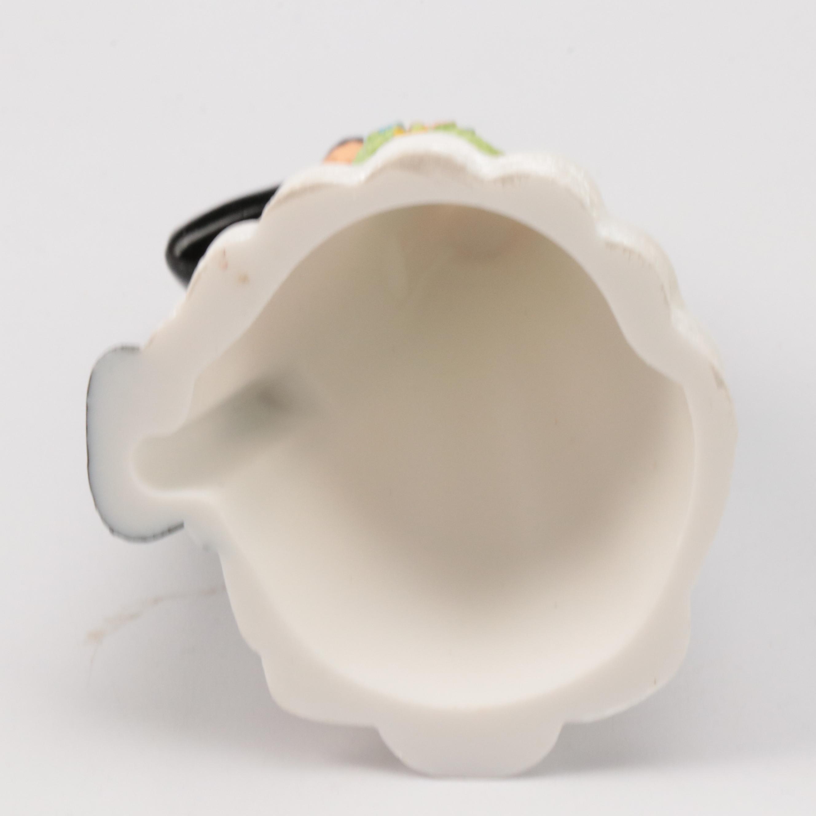 Plastic Wedding Cake Toppers with Decorative Cakes on Stands