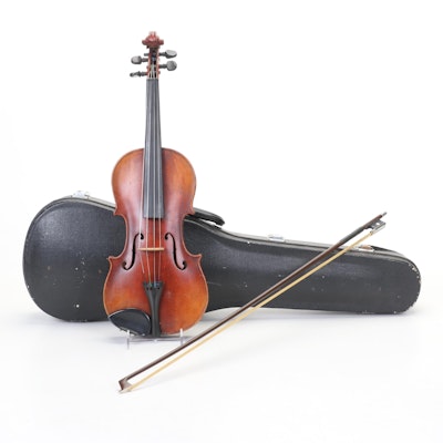 Antonius Stradivarius Copy 3/4 Violin with Bow and Case