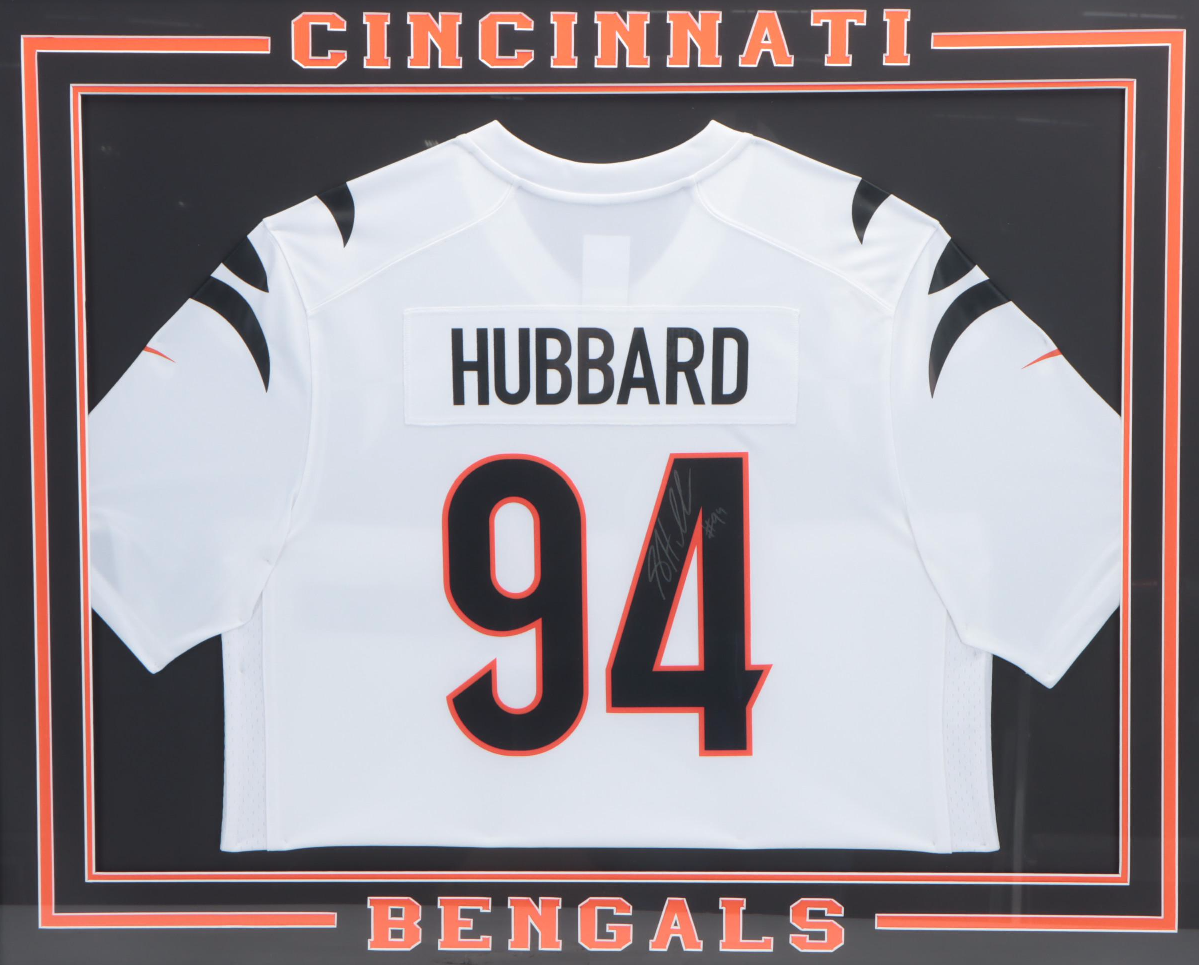 Sam Hubbard Signed Cincinnati Bengals Football Jersey in Matted Display