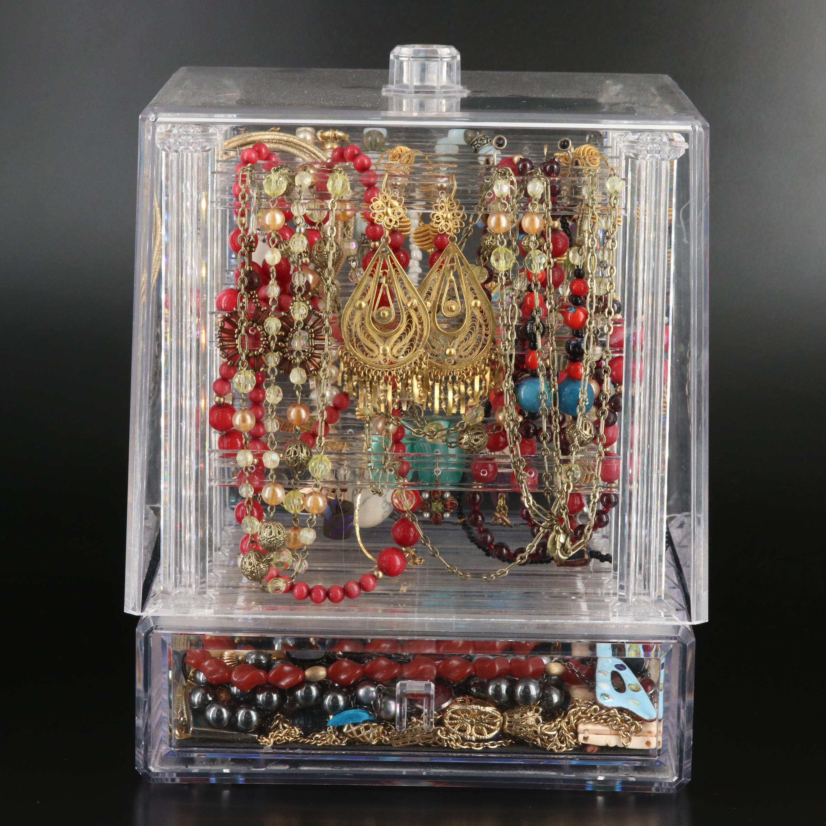 Uncommon Discoveries: Jewelry Collection