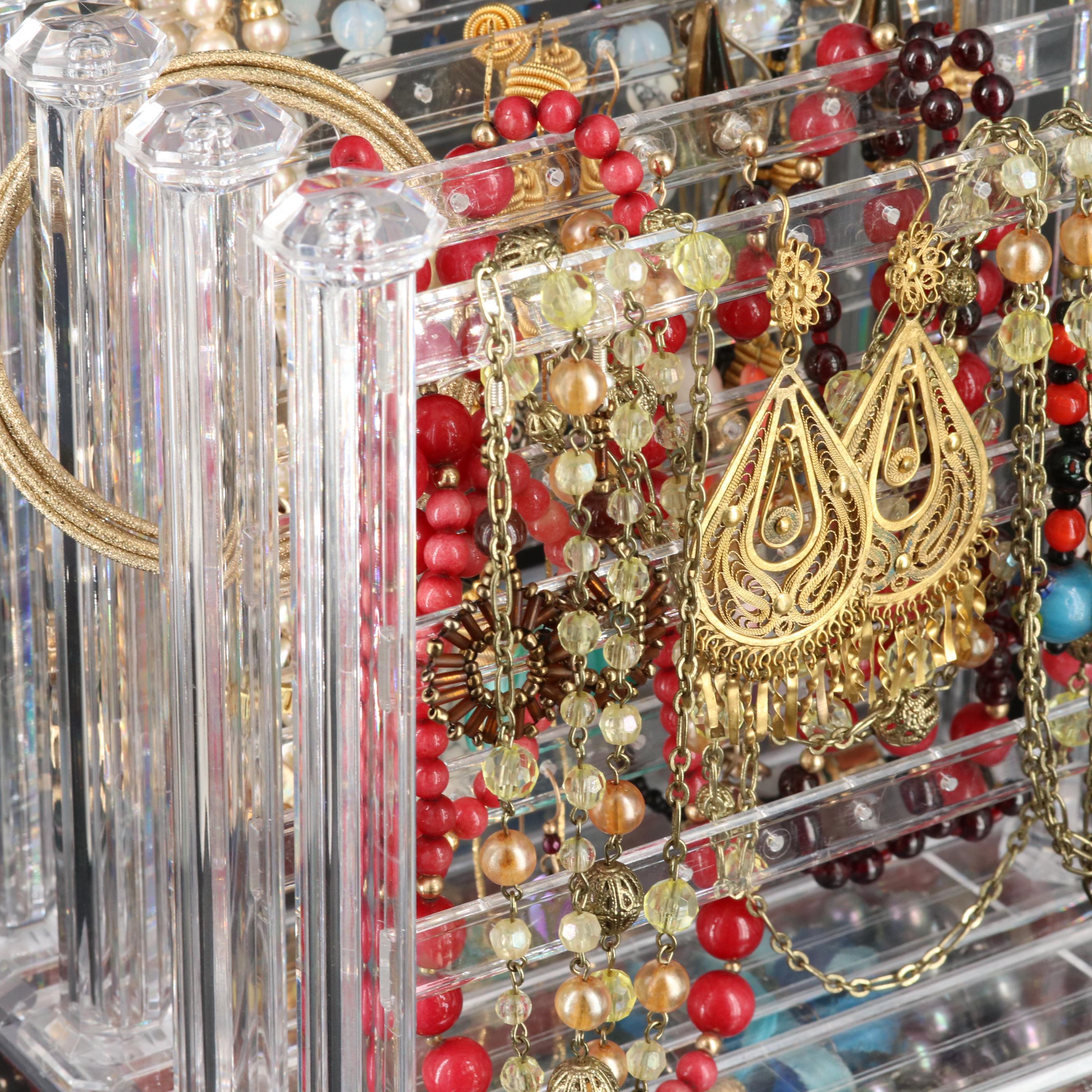 Uncommon Discoveries: Jewelry Collection