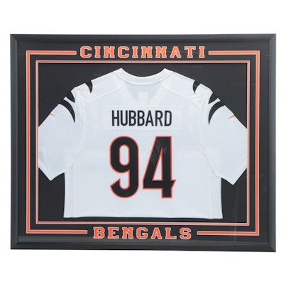 Sam Hubbard Signed Cincinnati Bengals Football Jersey in Matted Display