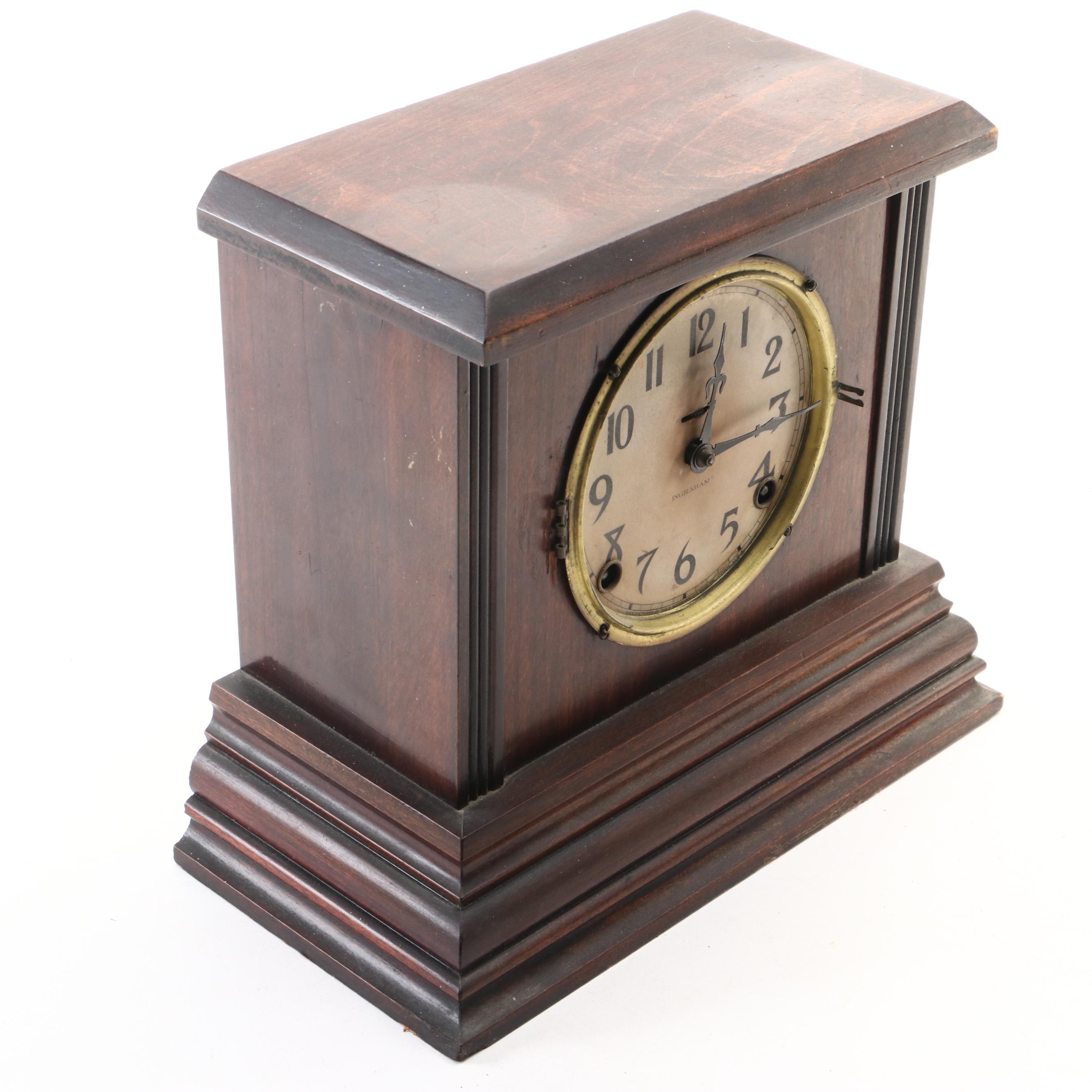 Ingraham Wooden Mantel Clock, Early 20th Century