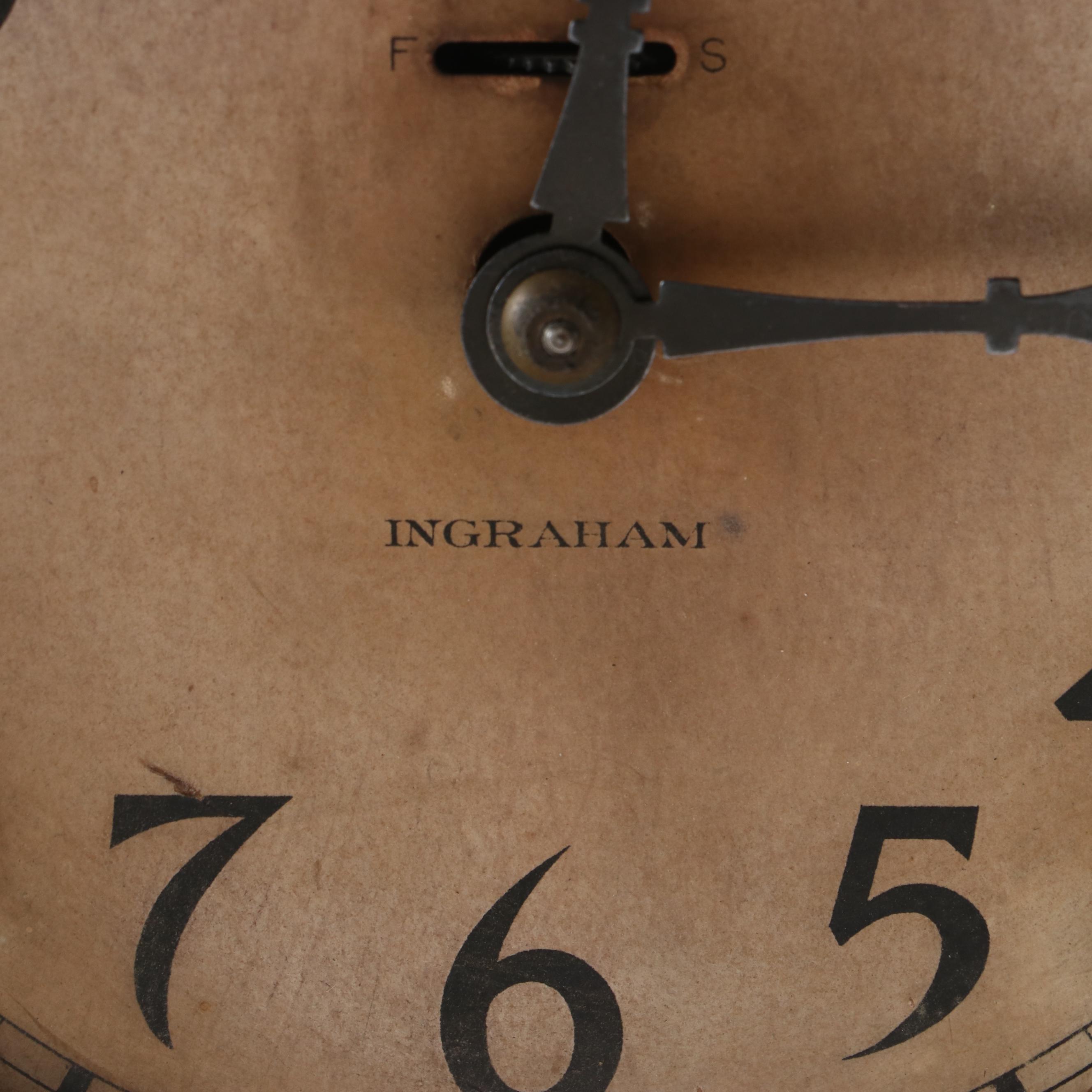 Ingraham Wooden Mantel Clock, Early 20th Century