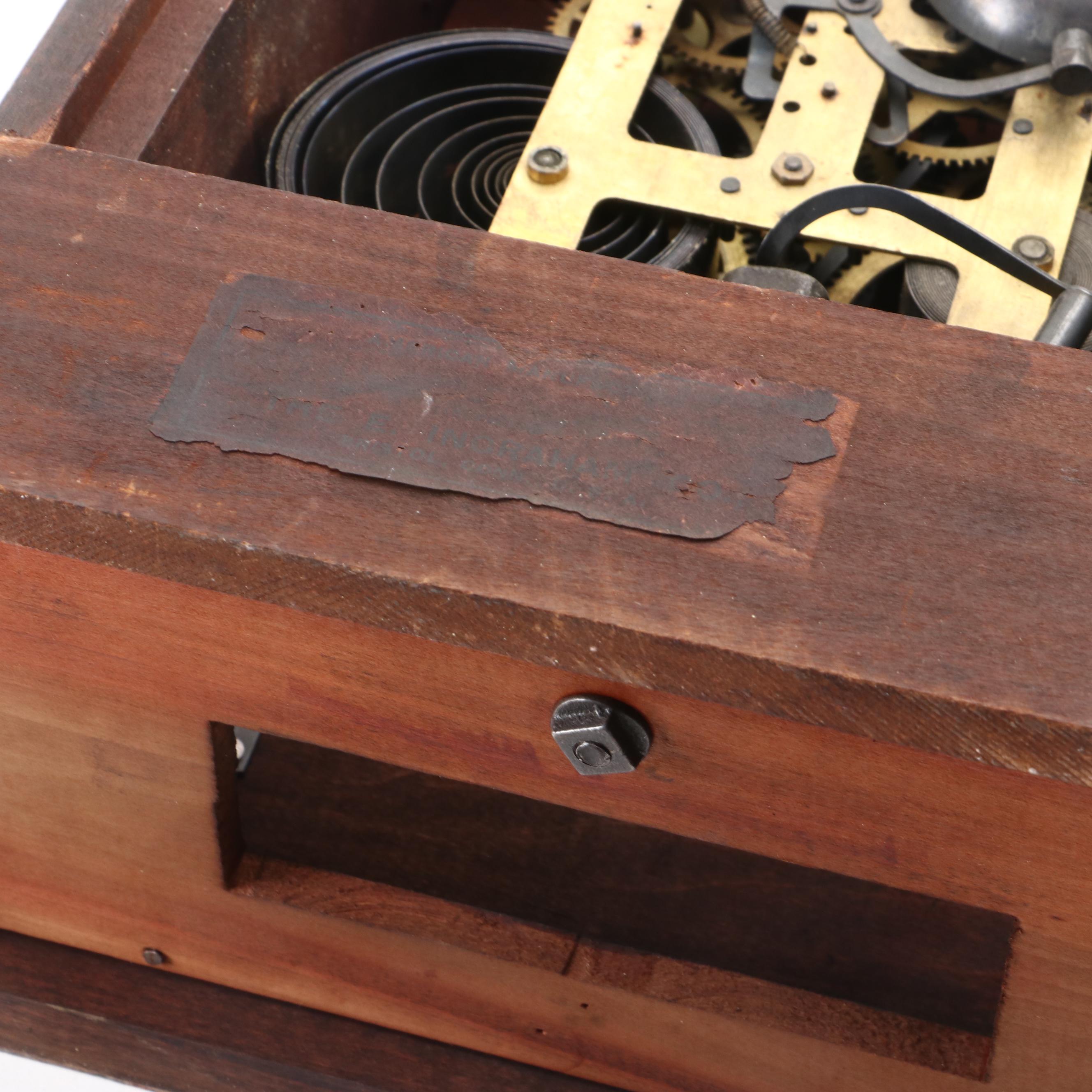 Ingraham Wooden Mantel Clock, Early 20th Century