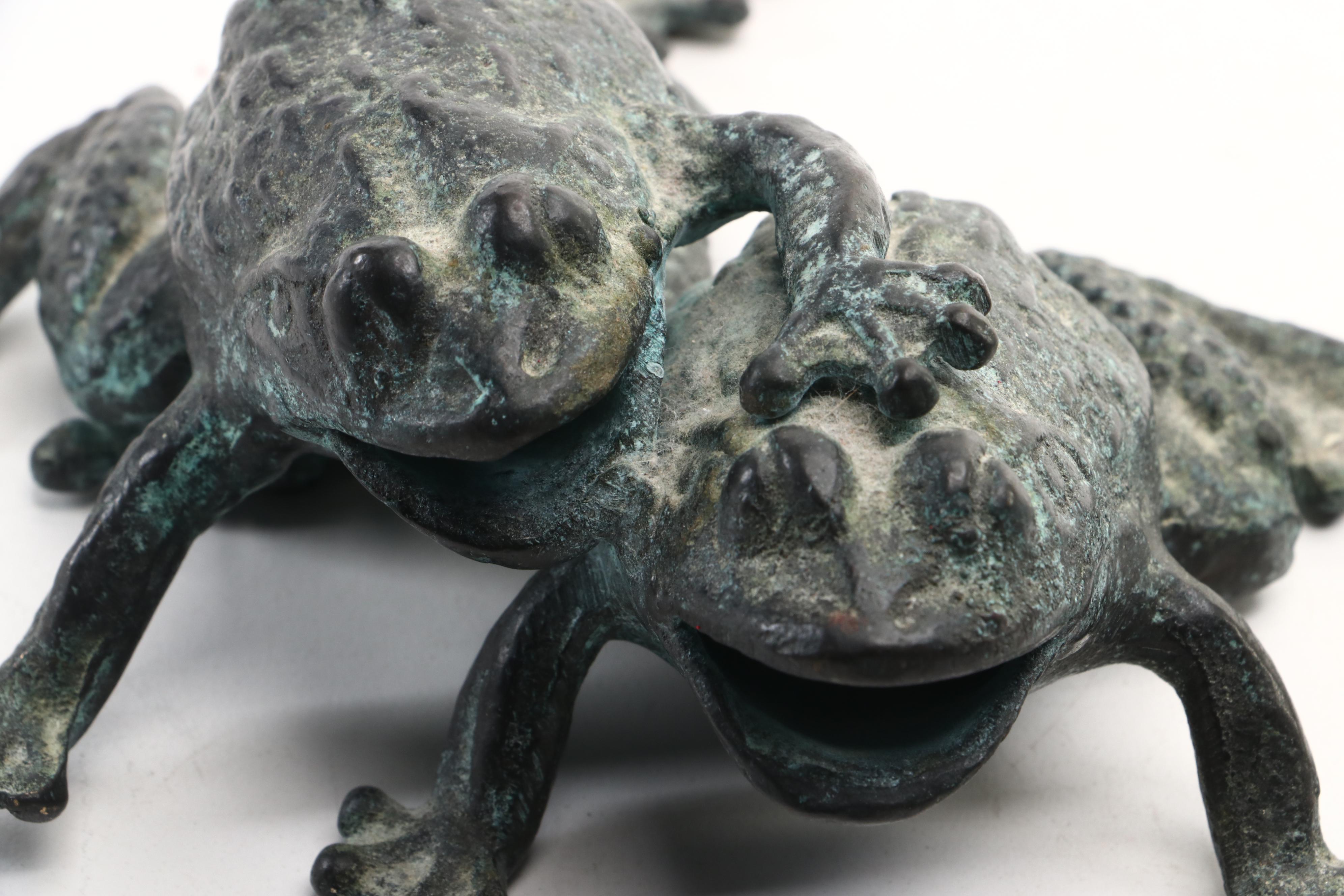 Hobby Lobby Glazed Ceramic Frog Vase with Metal Frog Figurines