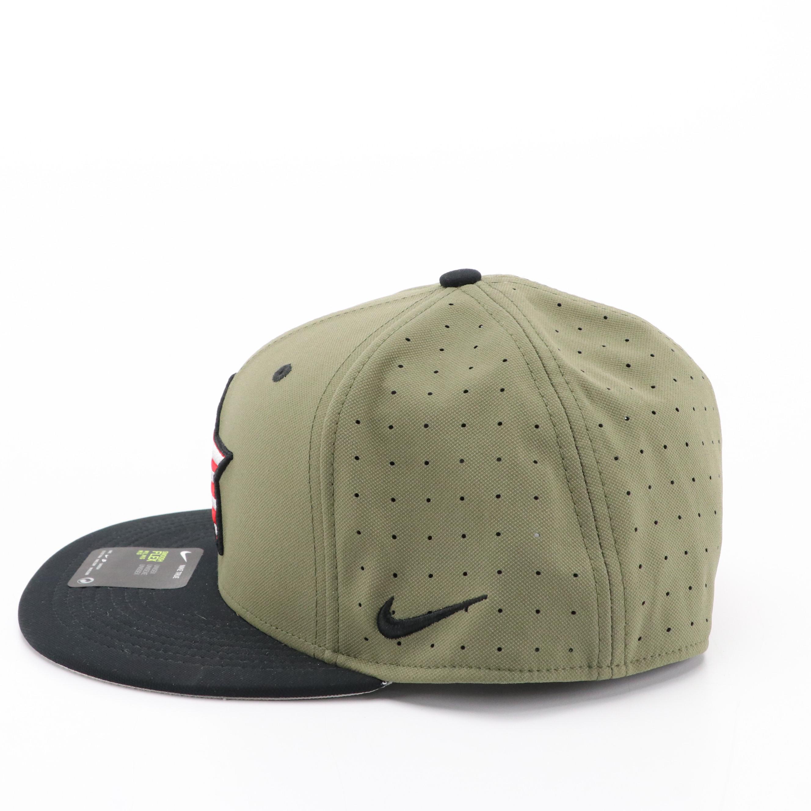Men's Nike True Dri-Fit Olive Green Vanderbilt Commodores  Fitted Baseball Cap