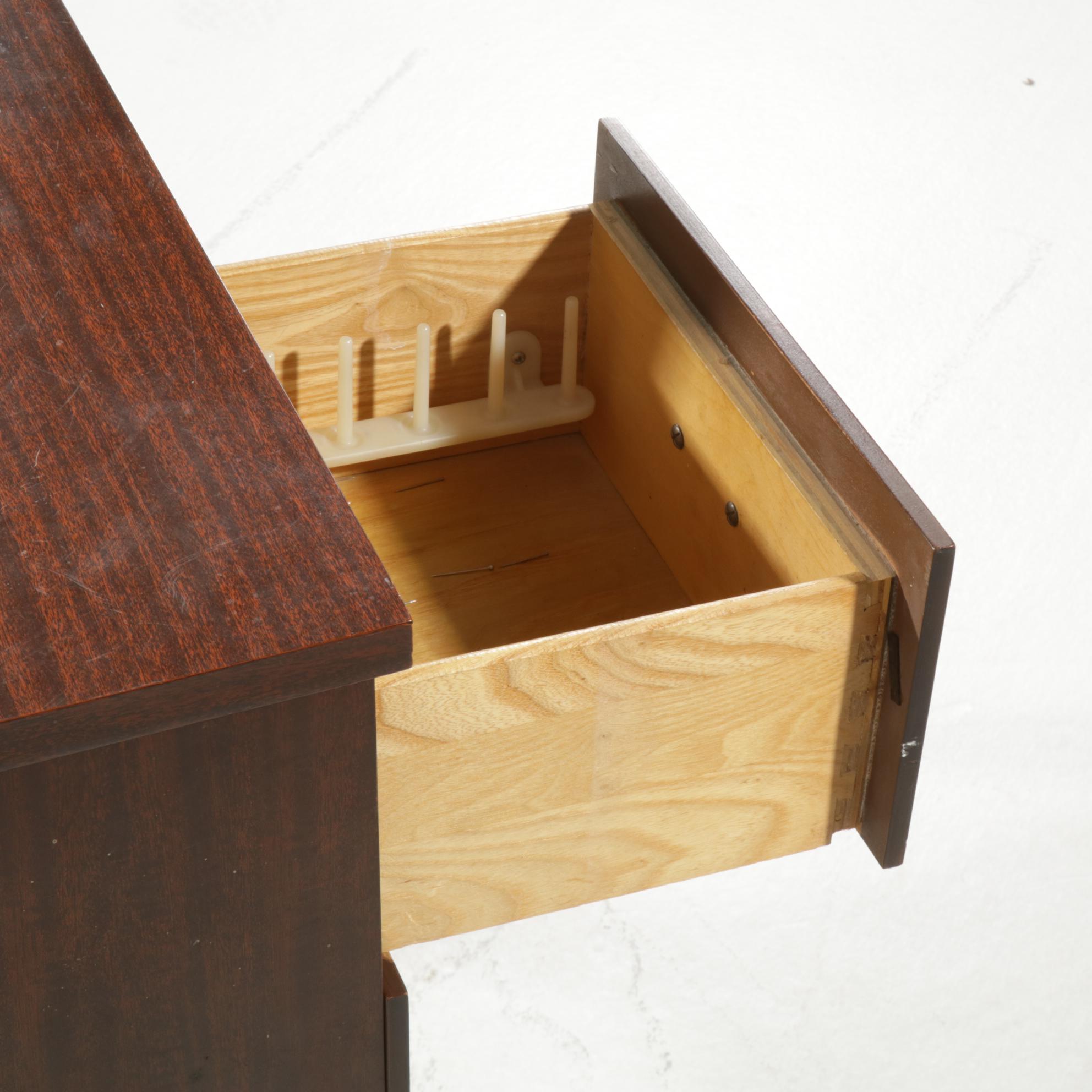 Singer Sewing Machine Table Model 503A, 1961