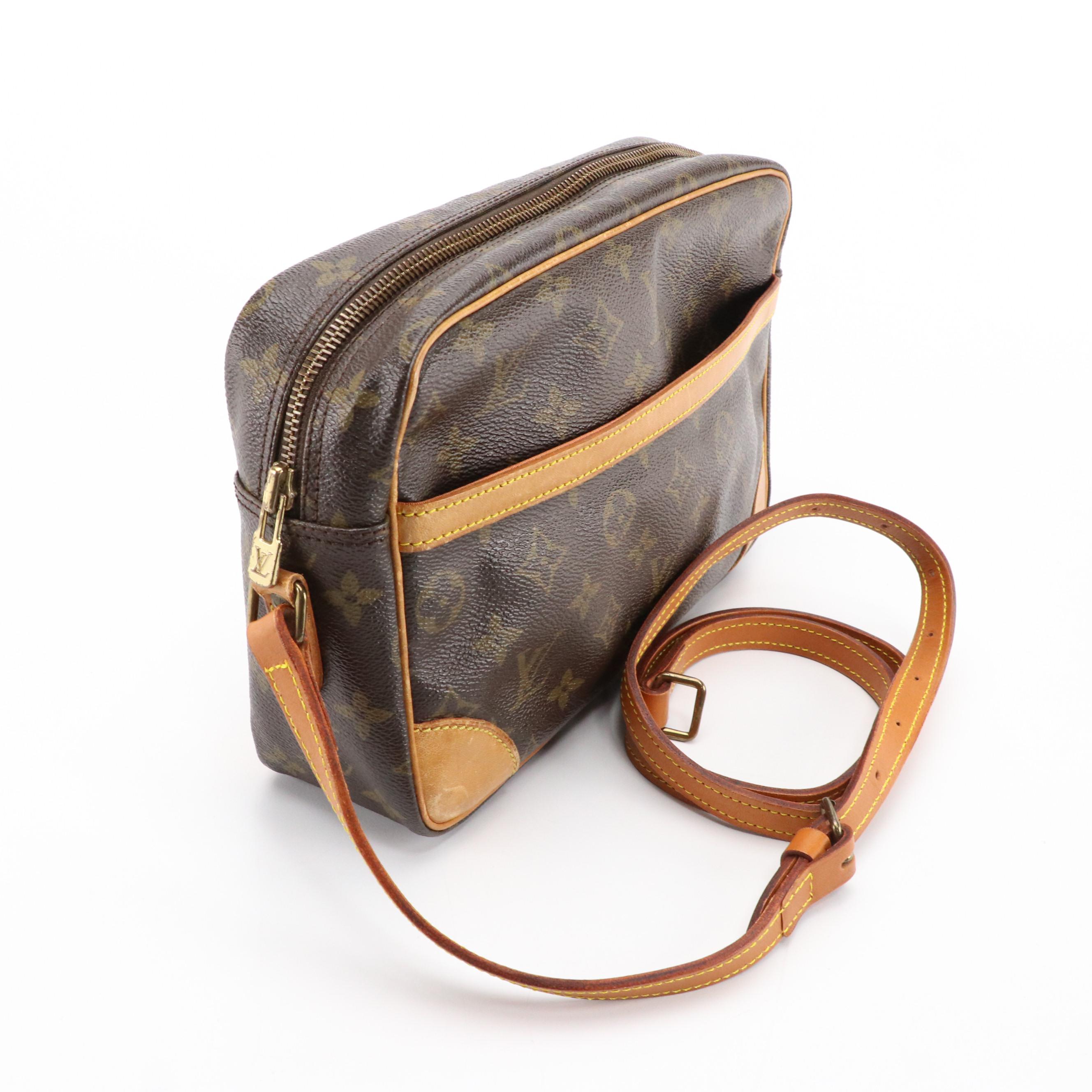 Louis Vuitton Trocadero in Monogram Canvas