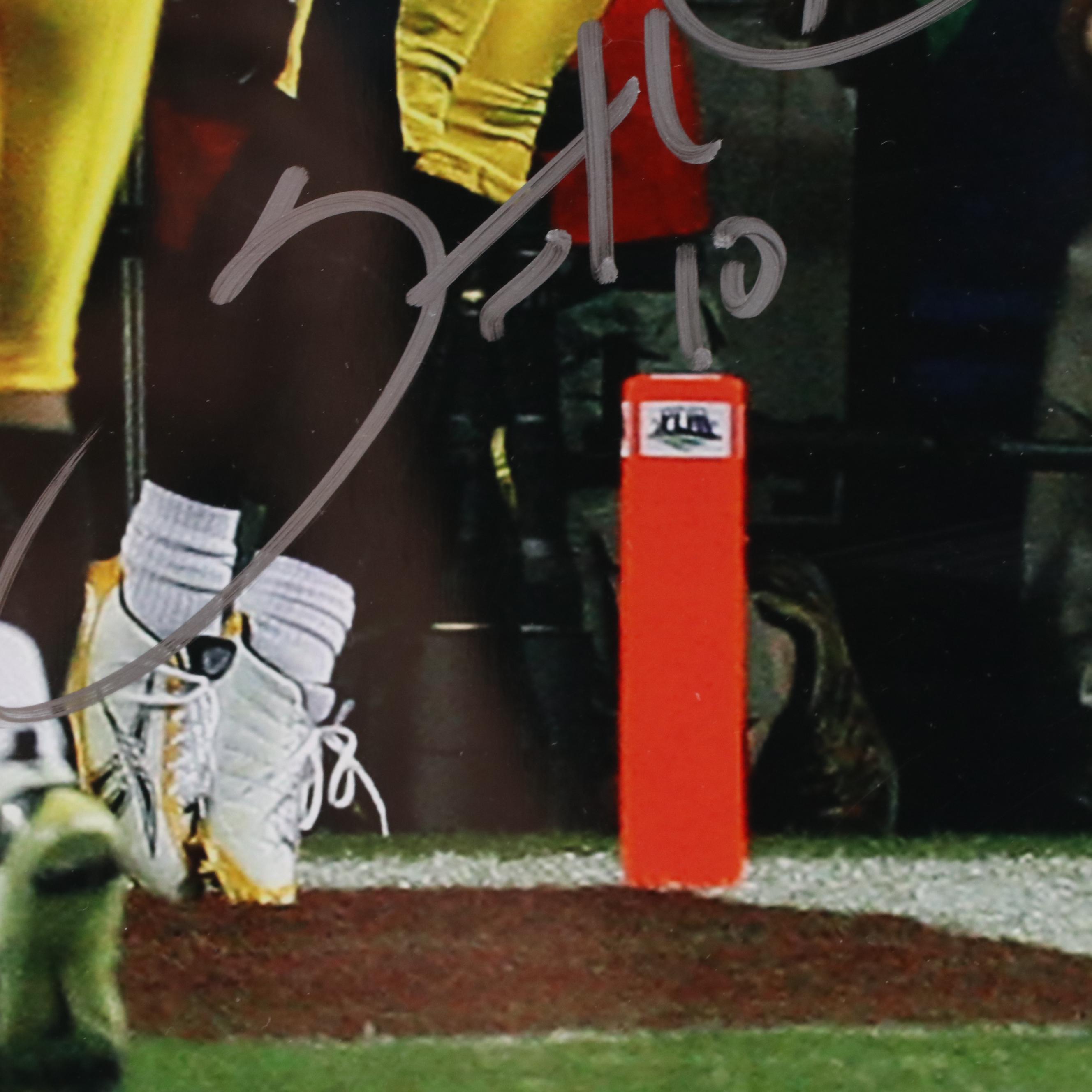 Santonio Holmes Signed Pittsburgh Steelers Super Bowl XLIII Matted Display