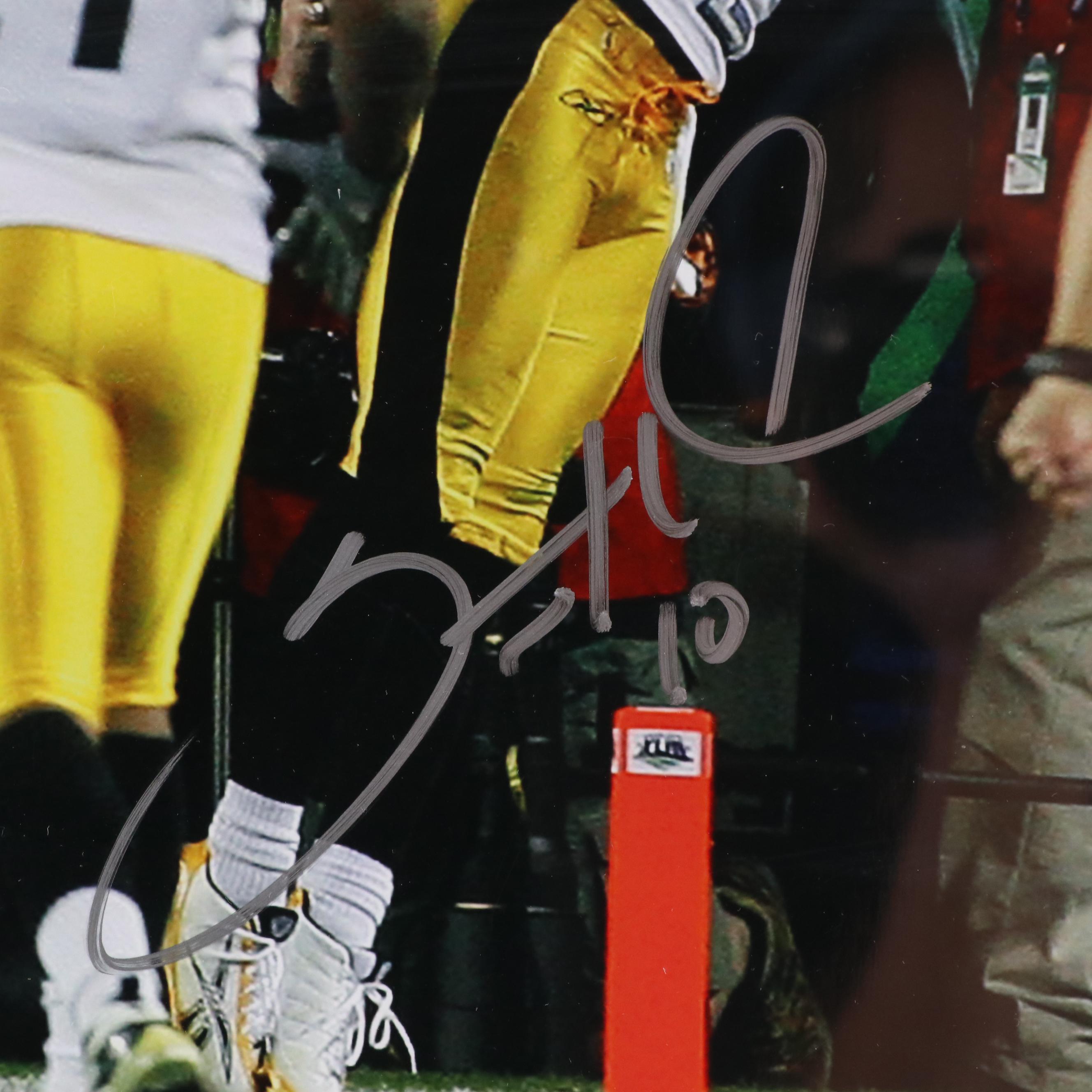 Santonio Holmes Signed Pittsburgh Steelers Super Bowl XLIII Matted Display