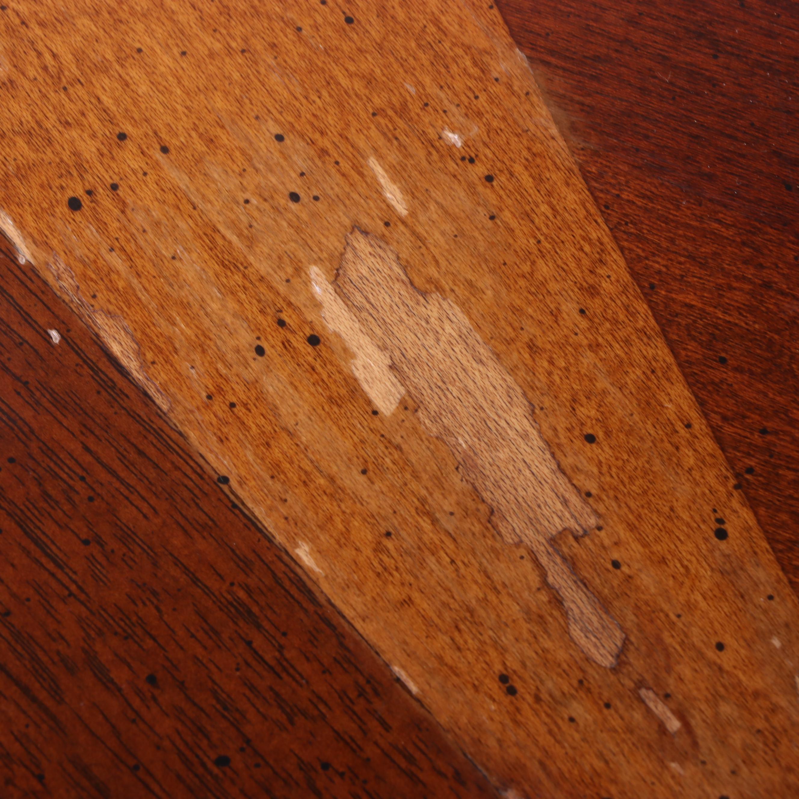 William IV Style Mahogany and Compass Star Inlay Table