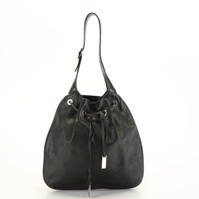 Gucci Drawstring Shoulder Bag in Black Leather