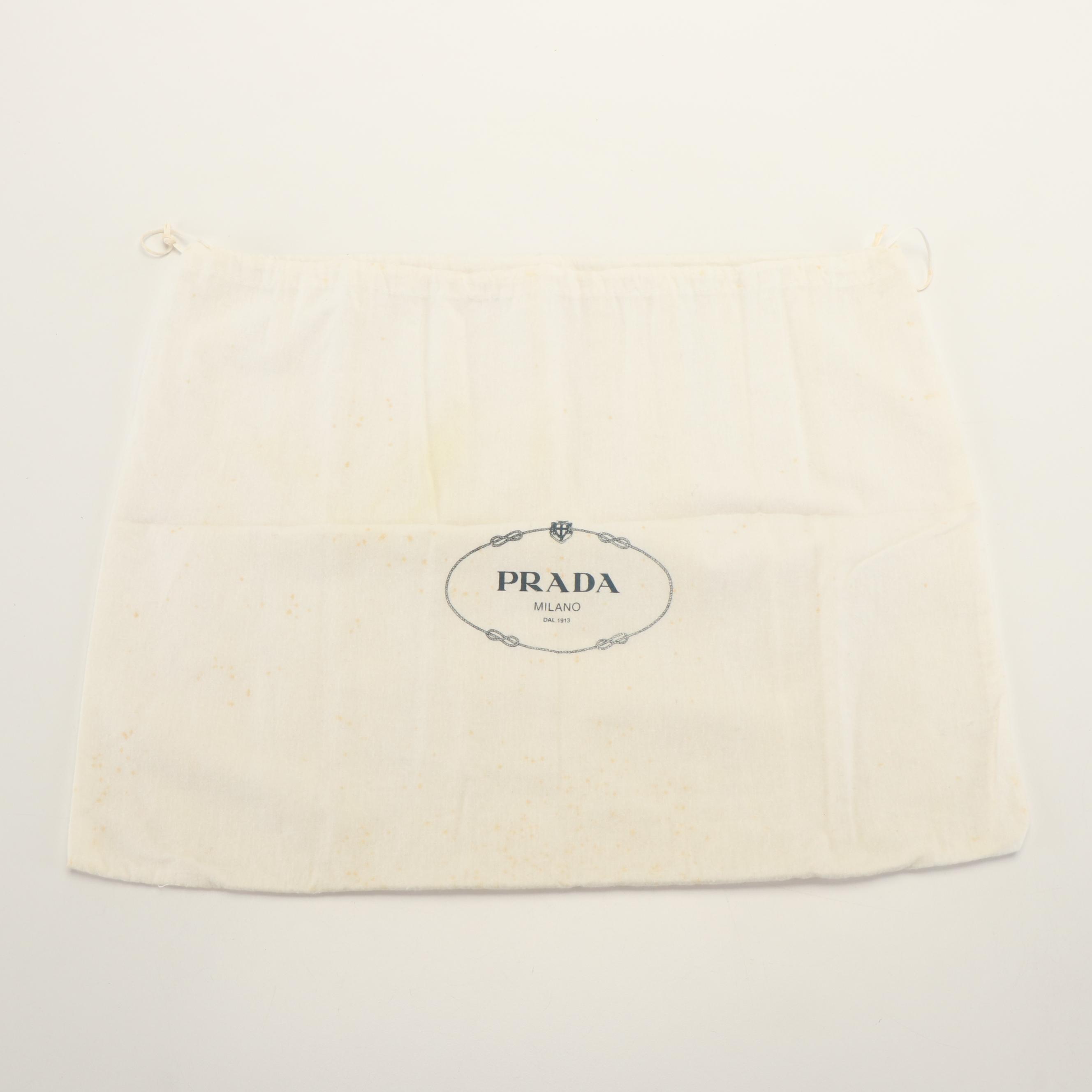 Prada Shoulder Bag in Black Vitello Daino Leather