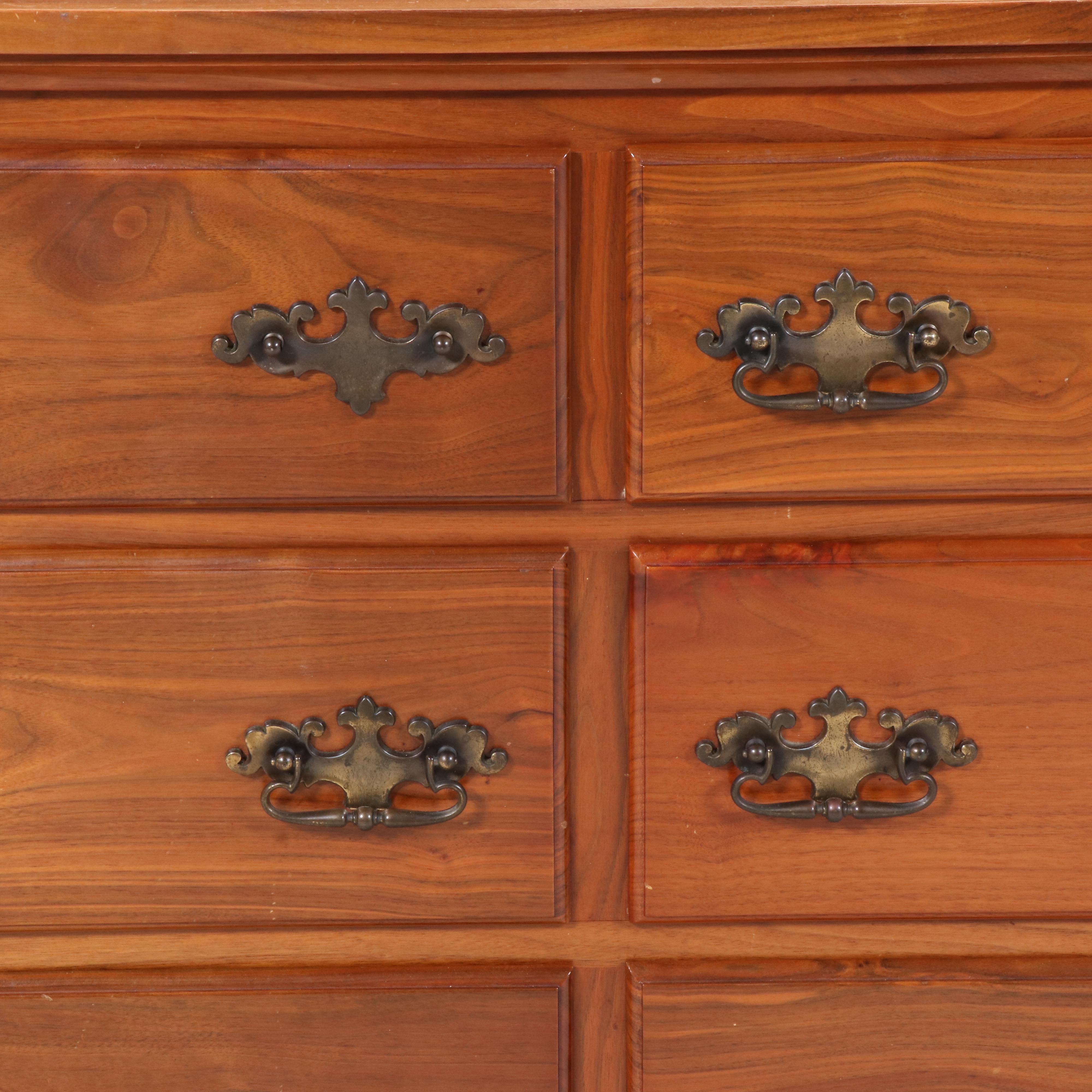 Federal Style Walnut Six-Drawer Dresser, Mid to Late 20th Century