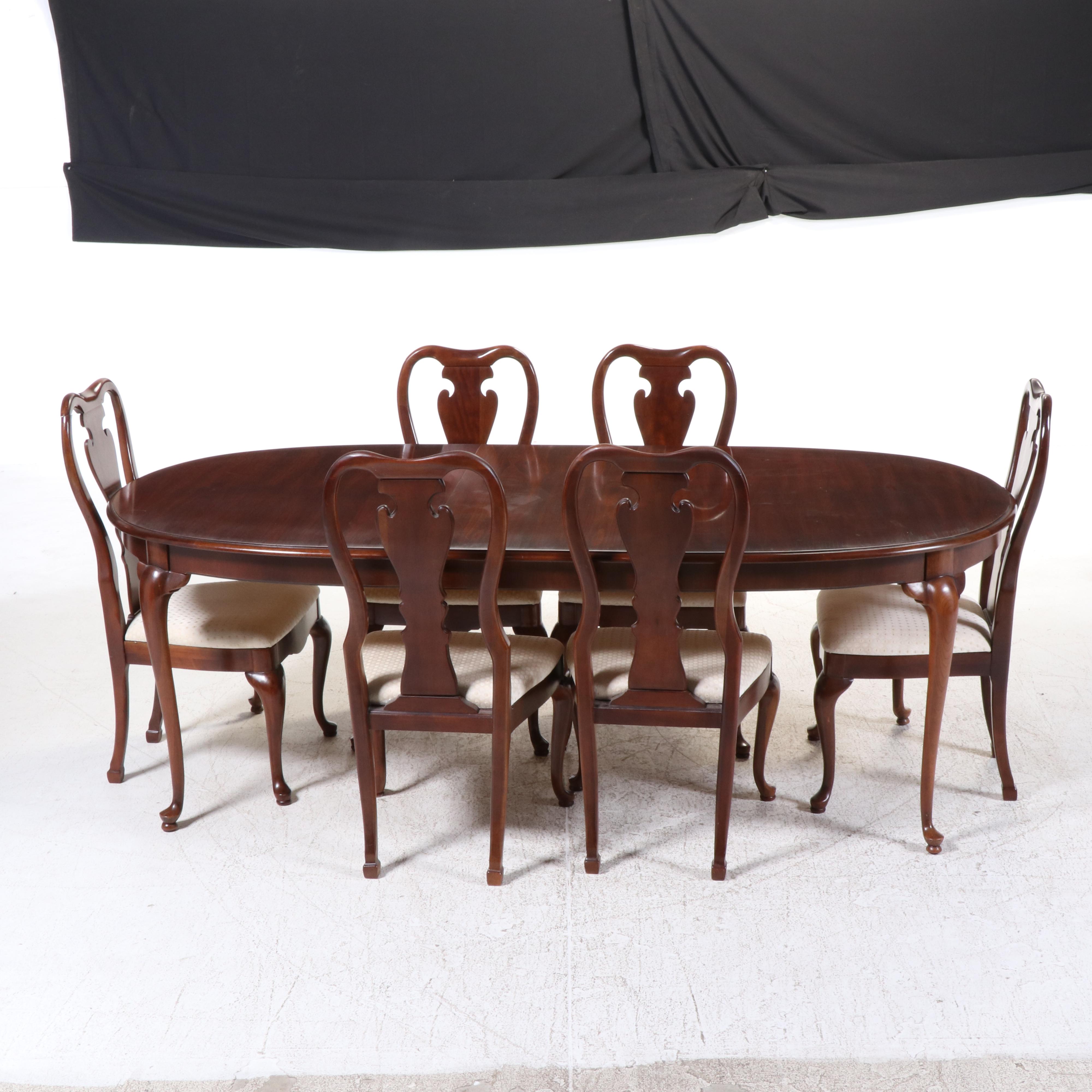 Seven-Piece Thomasville Queen Anne Style Cherrywood Dining Set